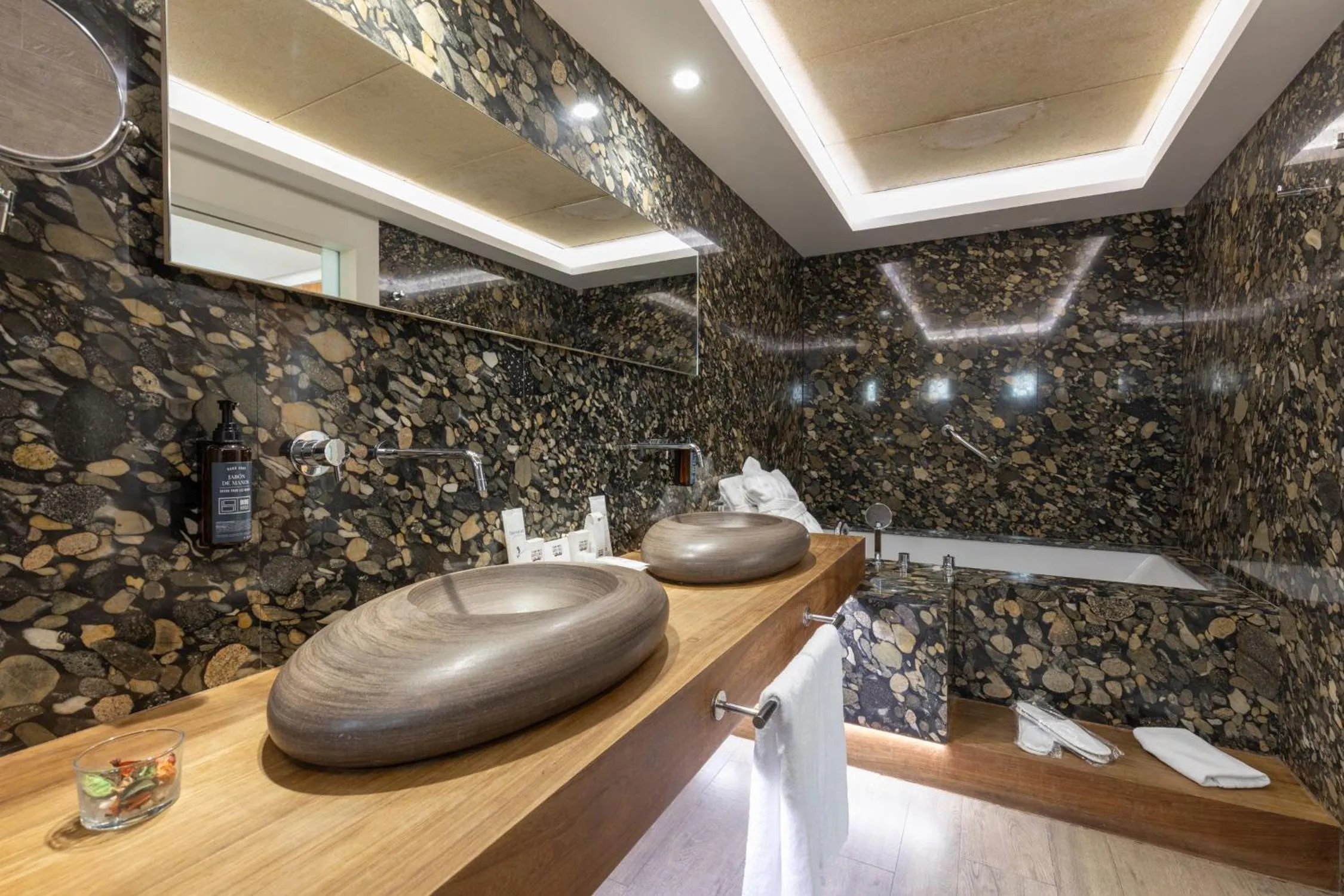 BIBO Hotel Recogidas