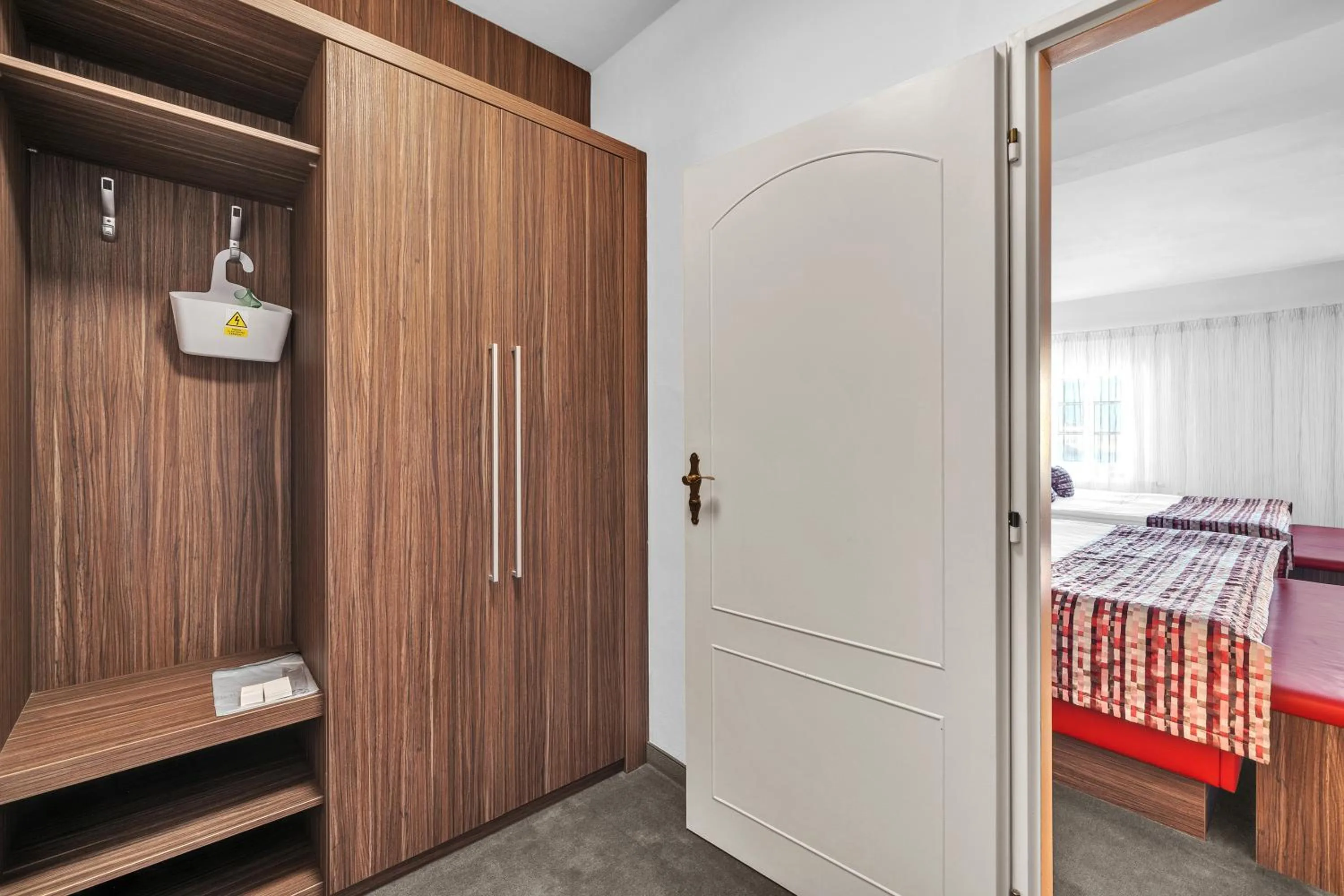 Photo of the whole room, Bed in Hotel Nelly Kellys