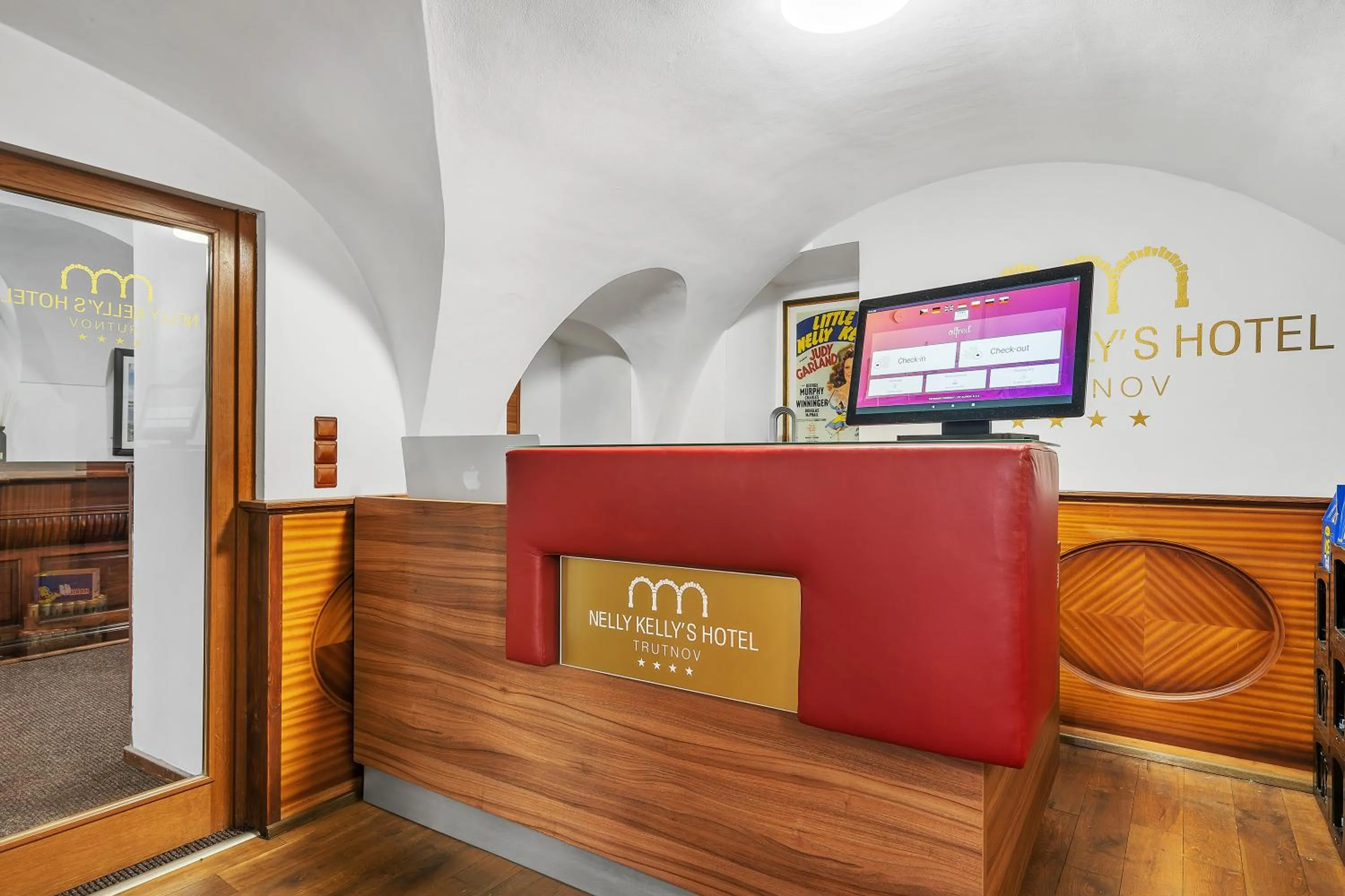 Lobby or reception in Hotel Nelly Kellys