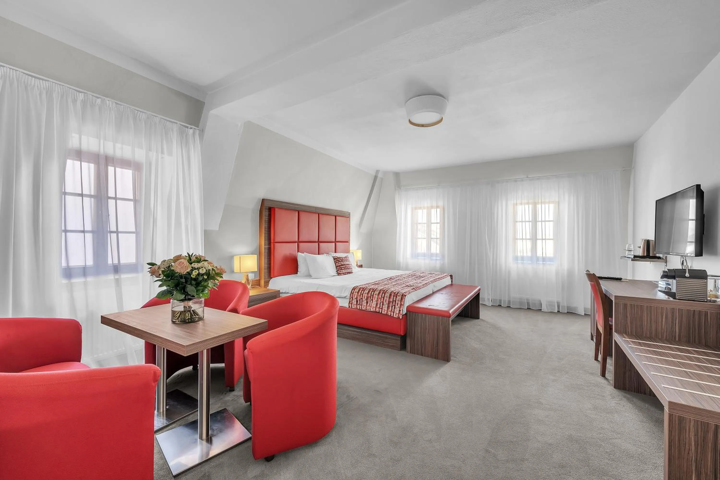 Bed in Hotel Nelly Kellys