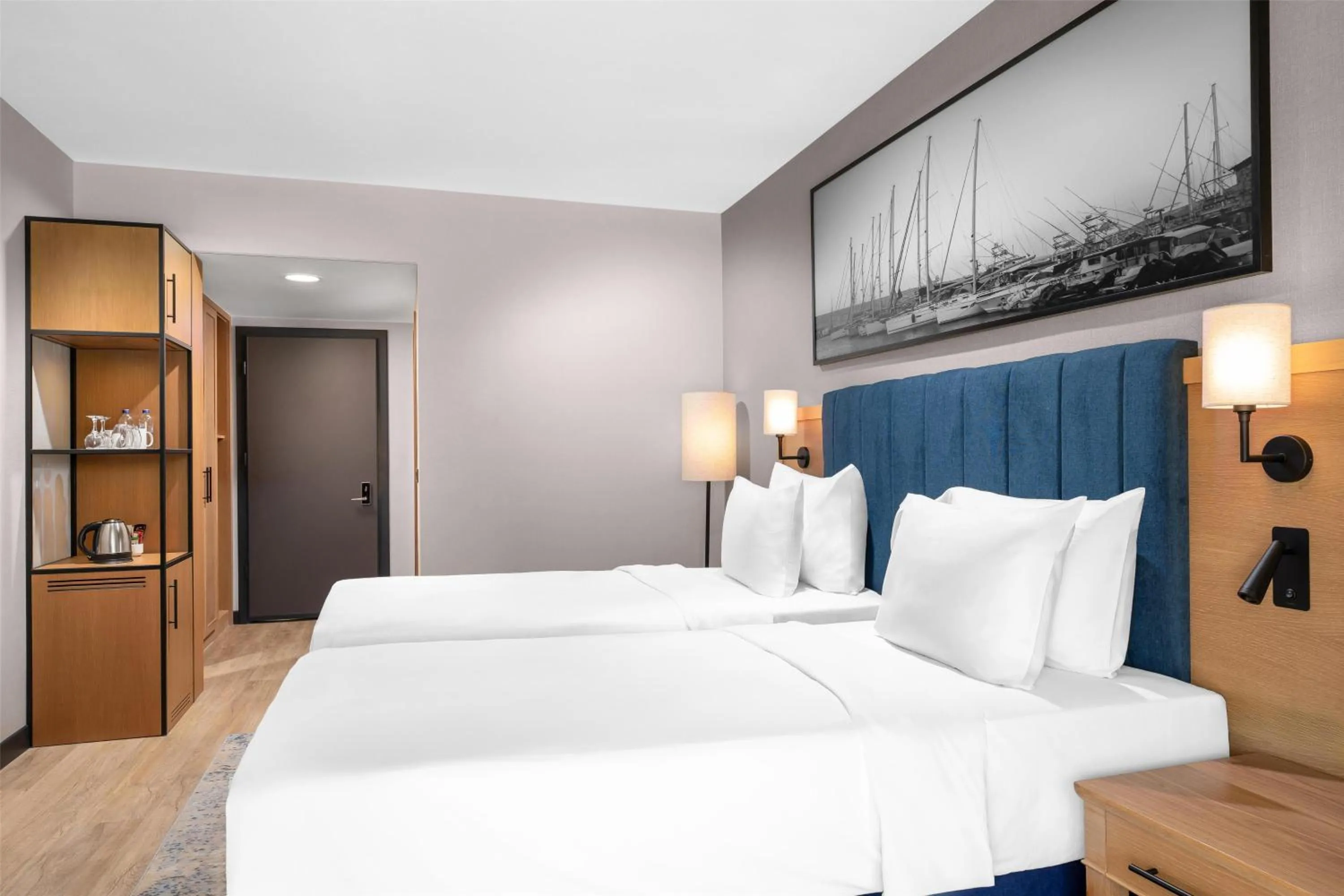 Bedroom, Bed in Radisson Blu Resort & Spa Cesme