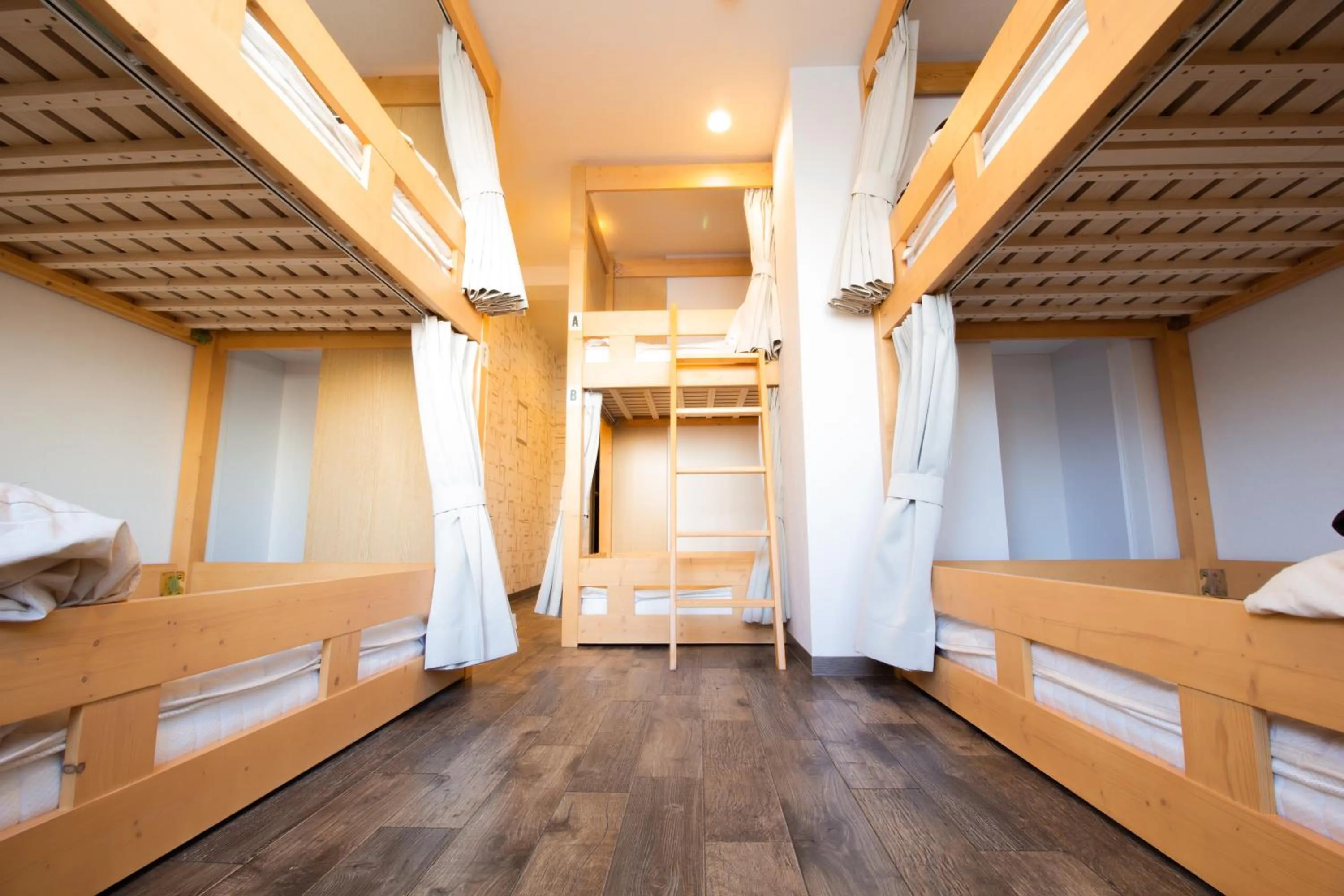 bunk bed, Bed in Trip & Sleep Hostel