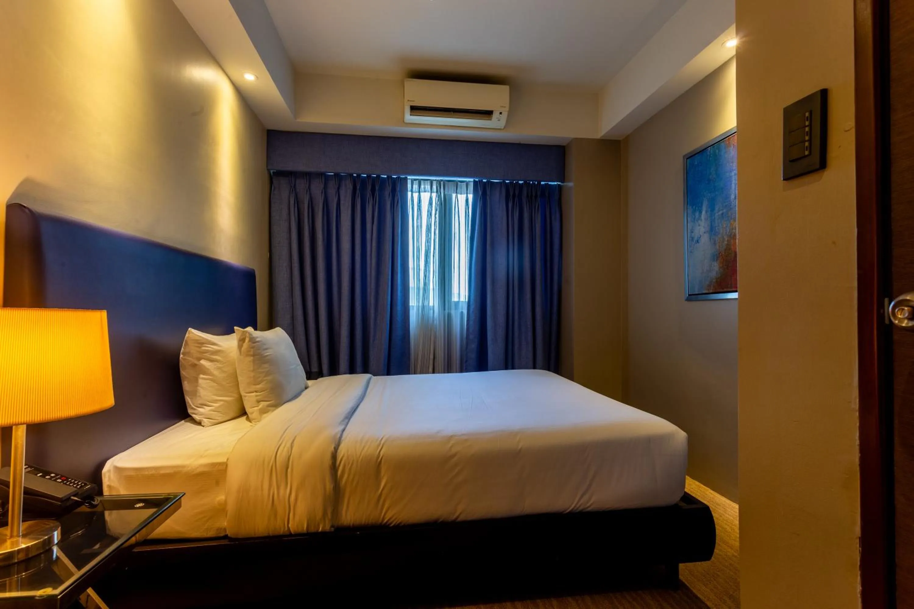 Bed in Santorini Hotel