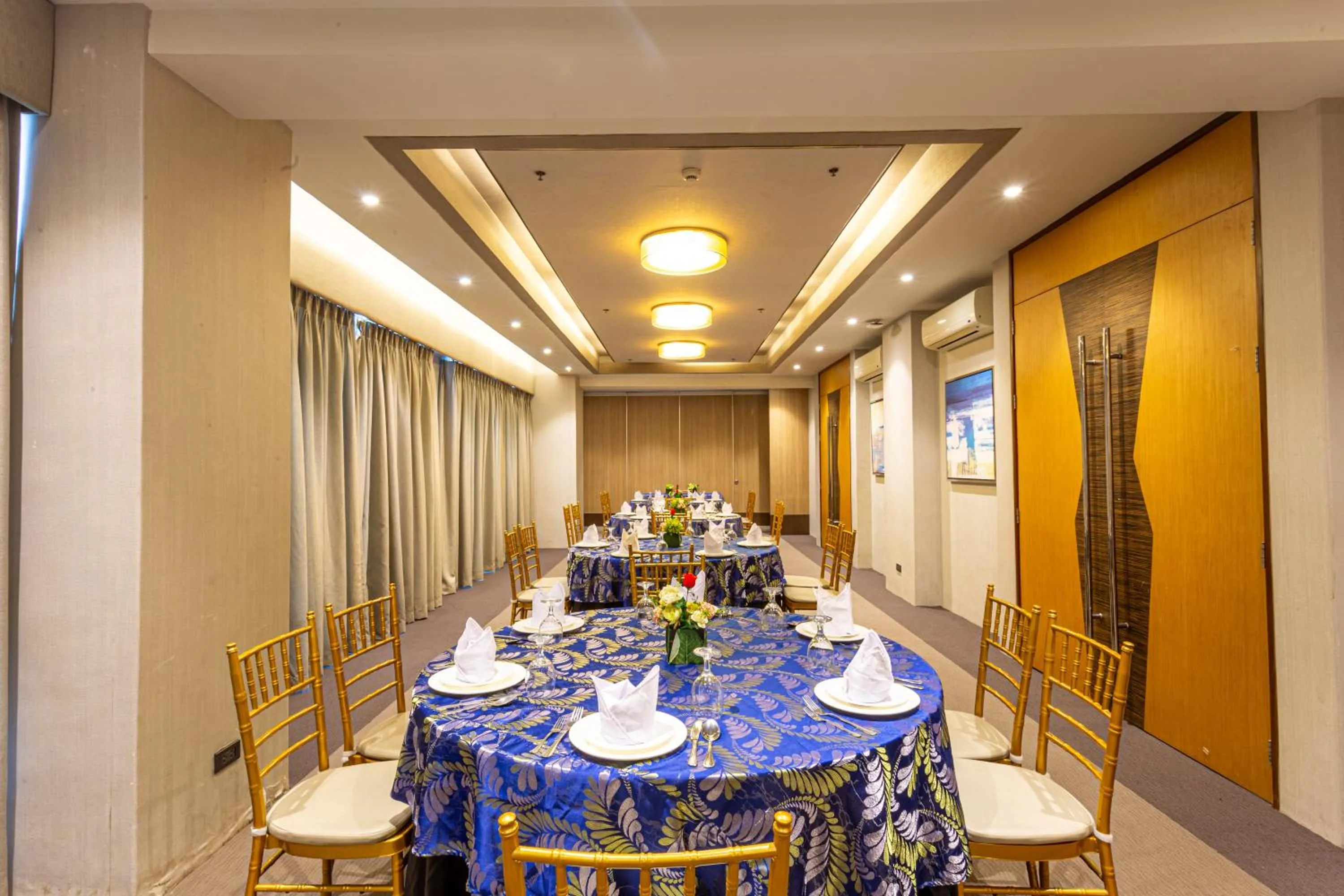 Meeting/conference room in Santorini Hotel