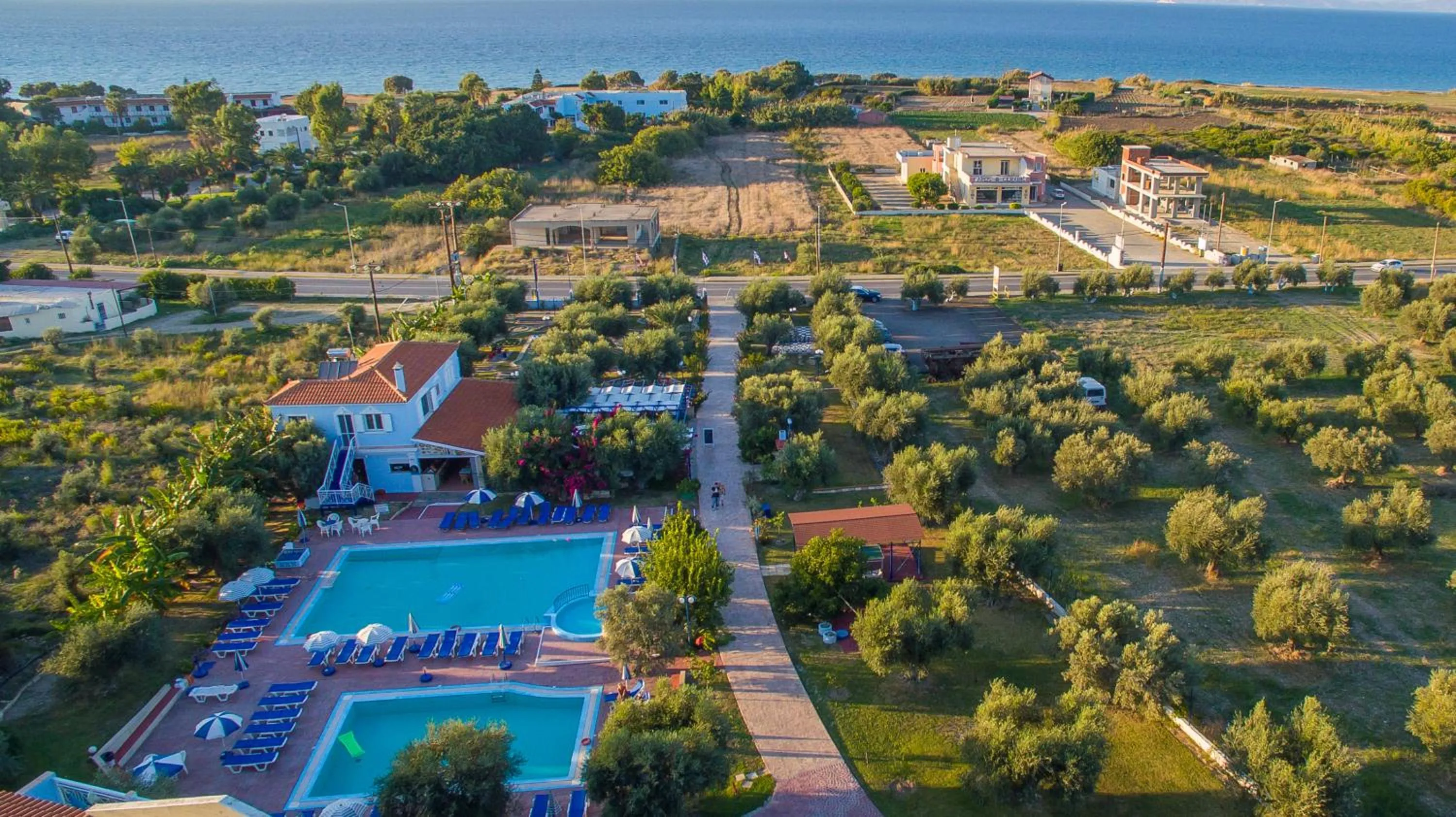 Garden in Filoxenia Apartments & Studios