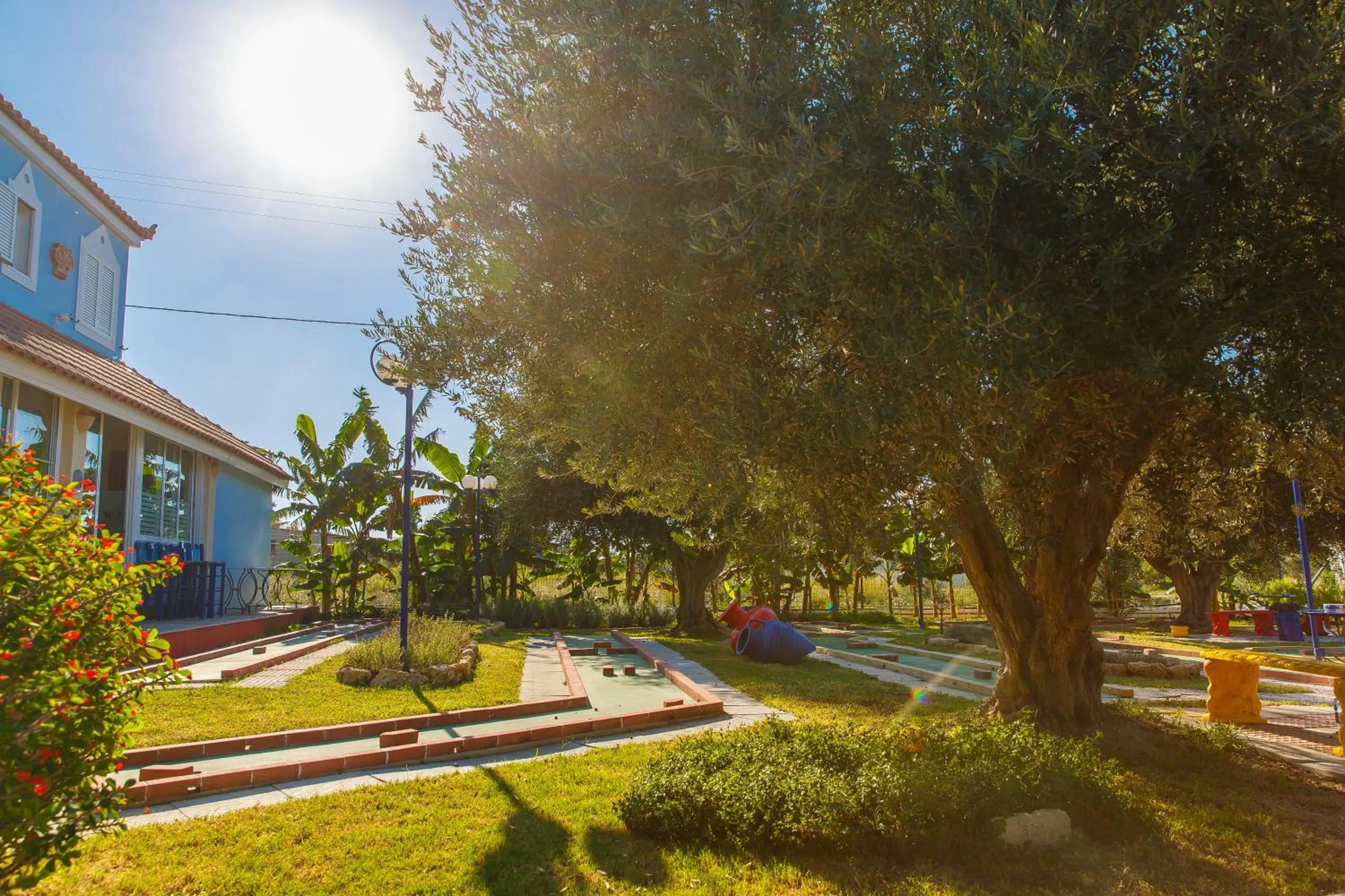 Garden in Filoxenia Apartments & Studios