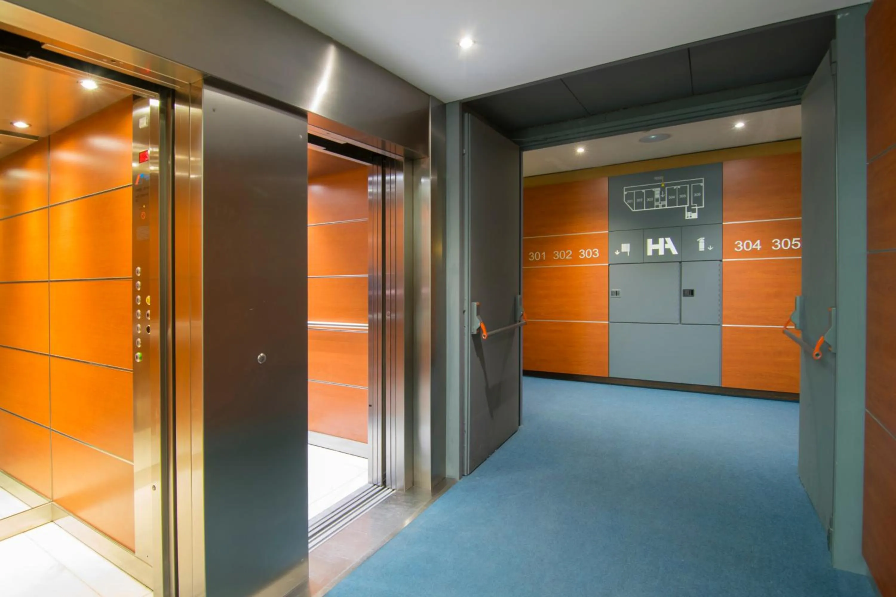 Area and facilities in Hotel America Igualada