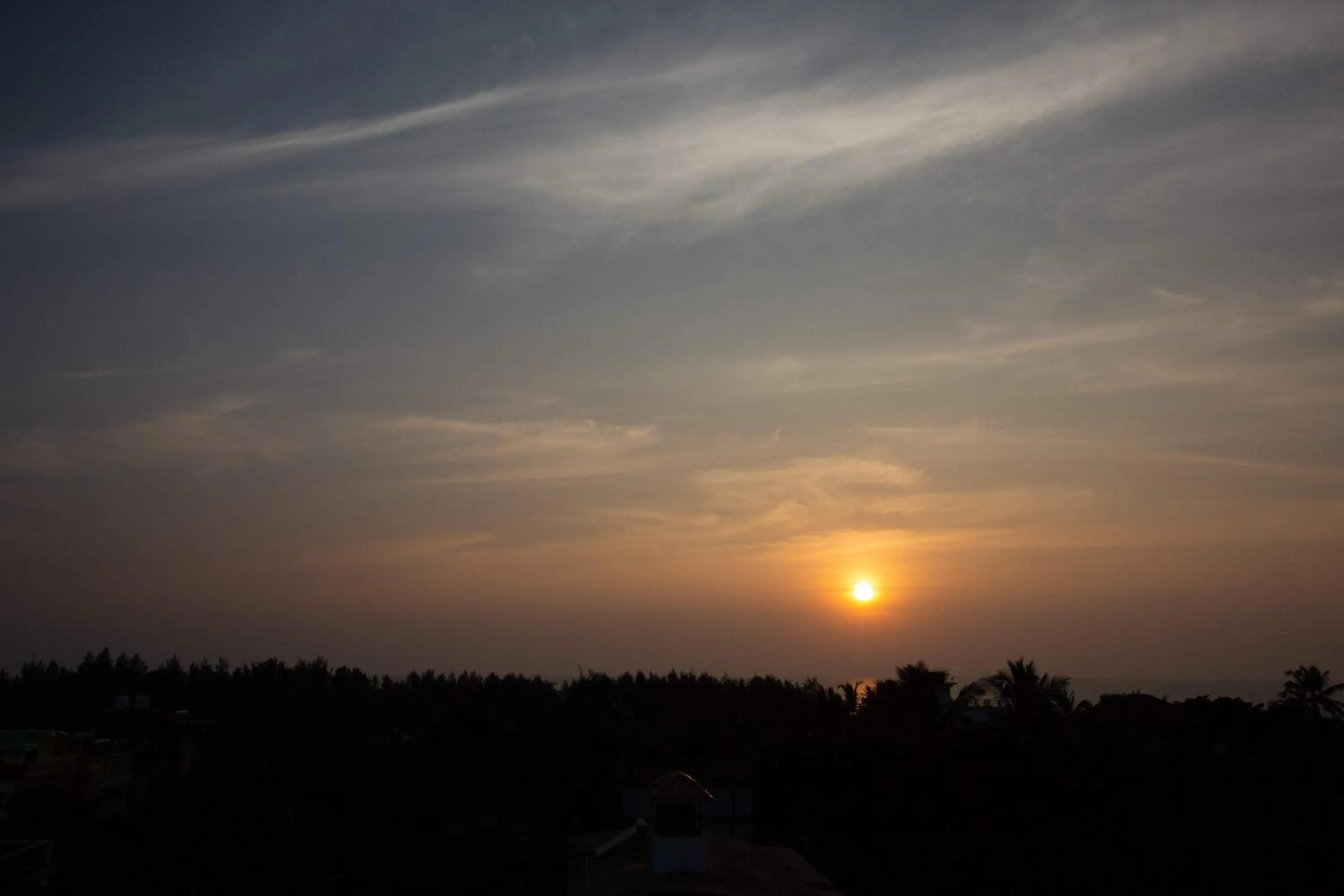 Sunset in Tridiva Morjim 150 Meters to Morjim Beach