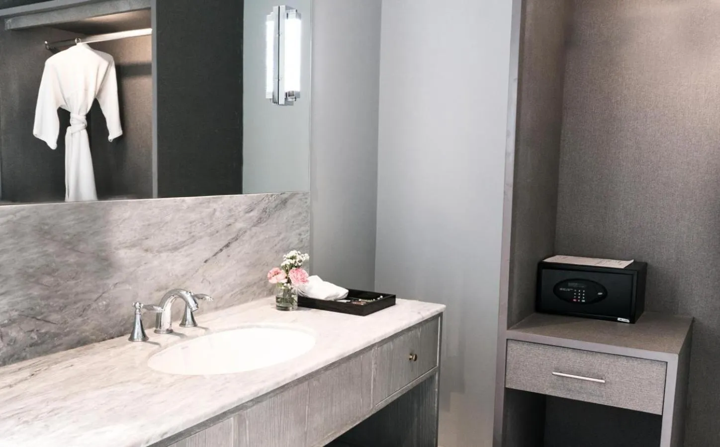 Bathroom in Amatra By The Ganges