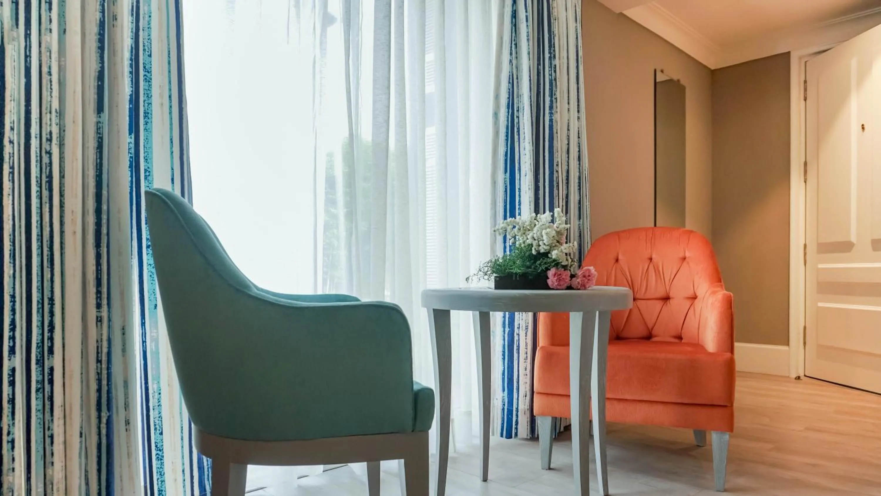 Seating area in Amatra By The Ganges