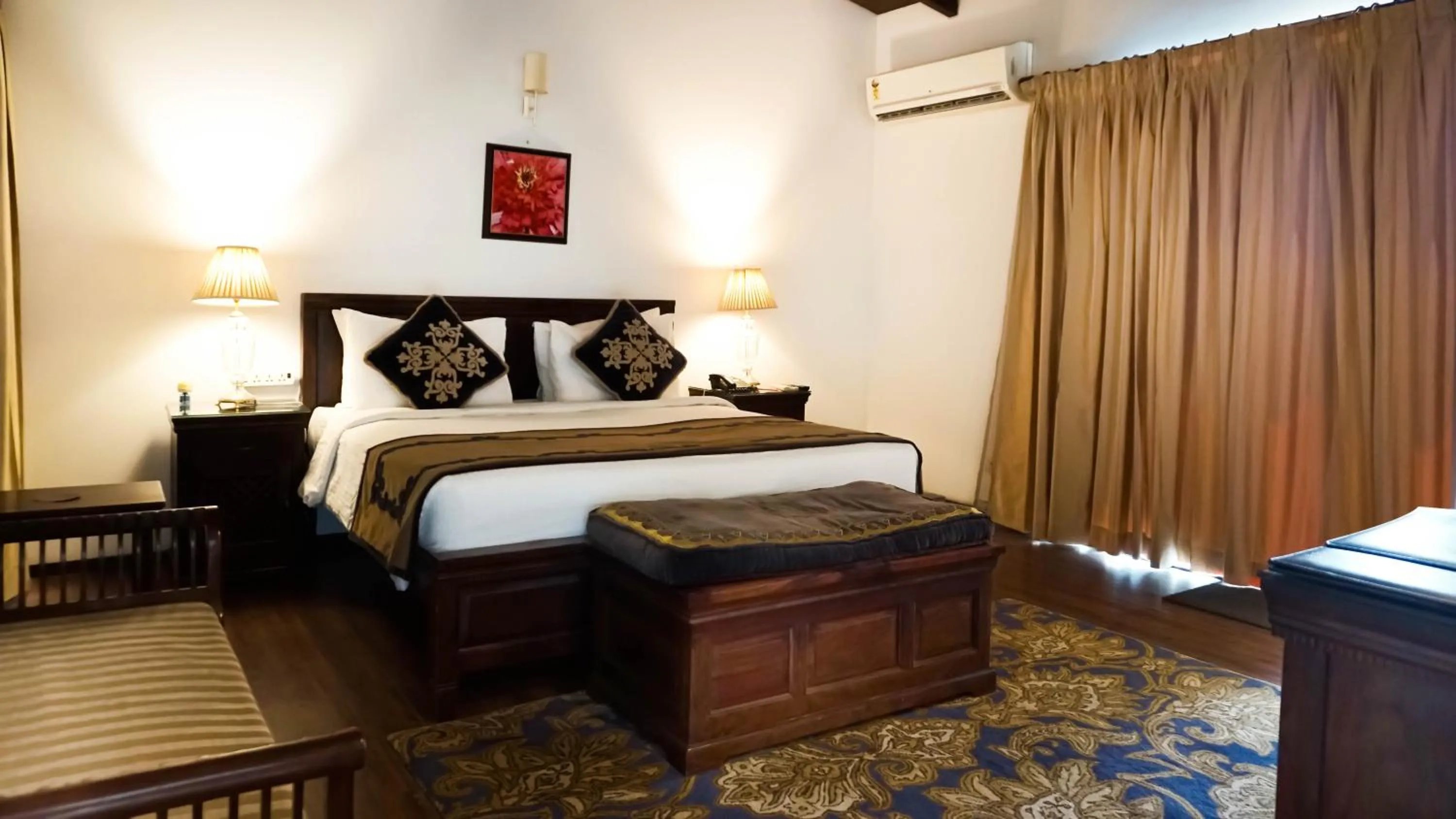 Other, Bed in Amatra By The Ganges