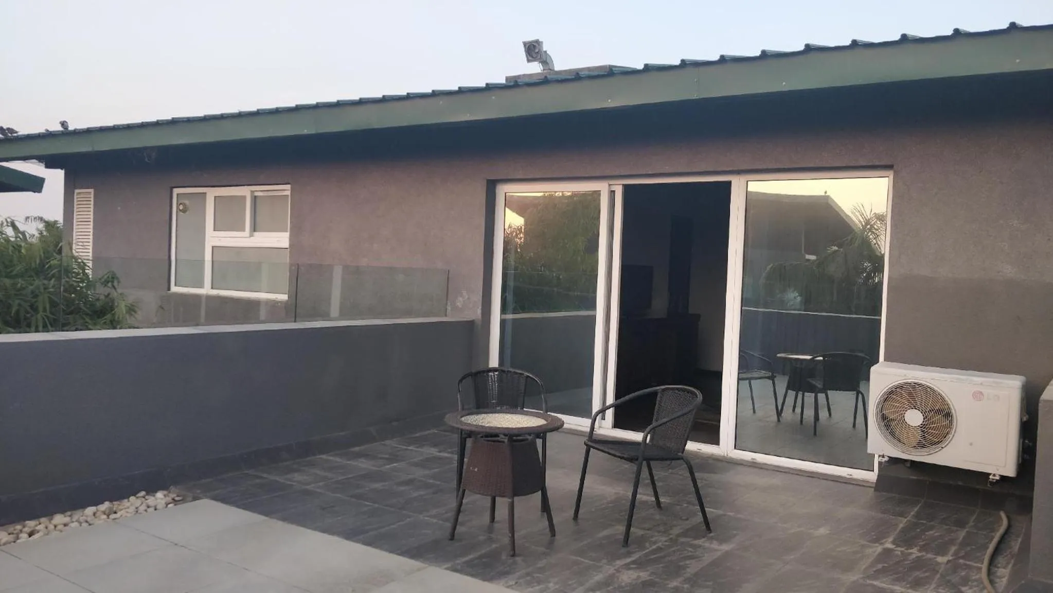 Balcony/Terrace in Amatra By The Ganges