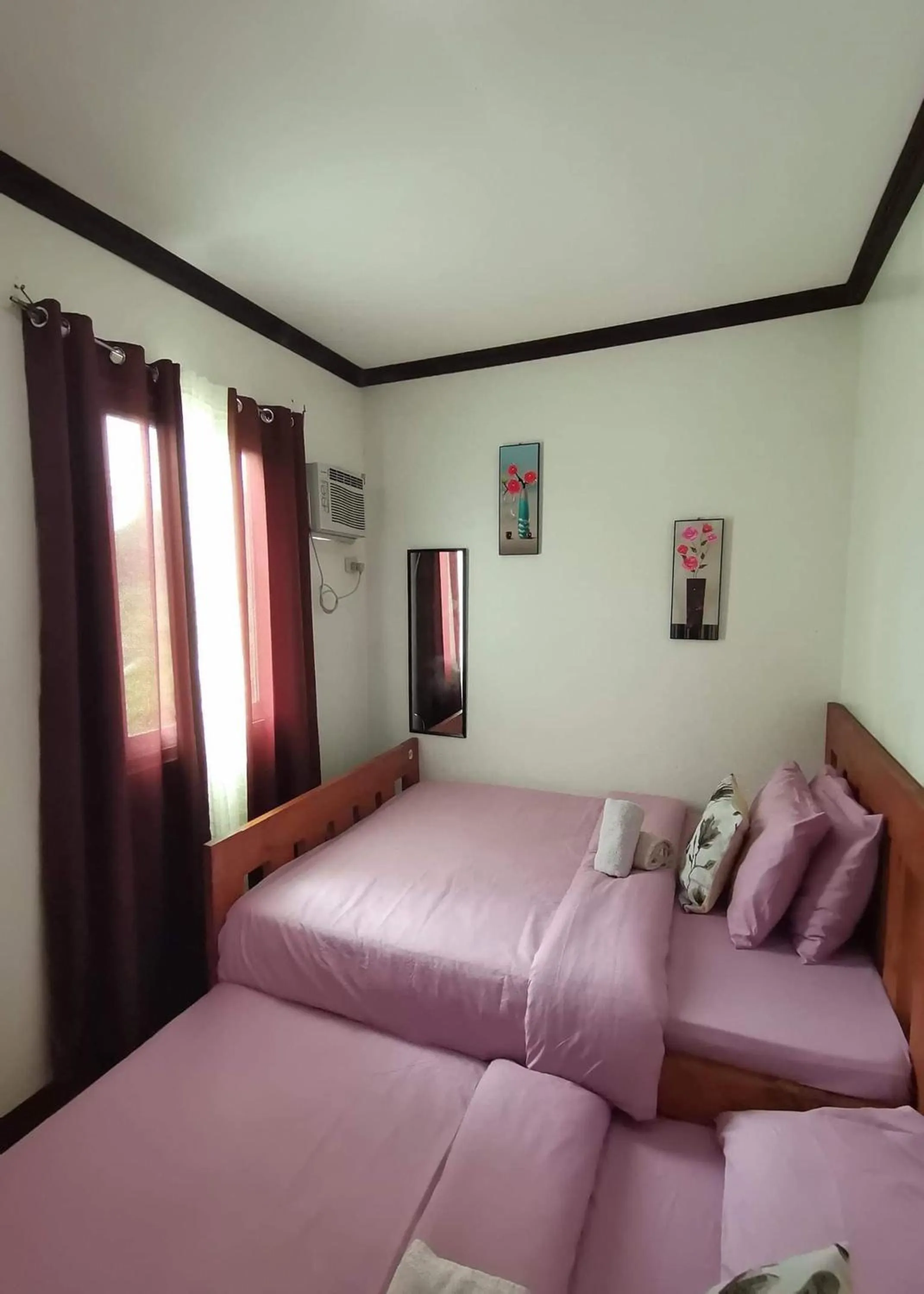 Bed in Rachel's Bed and Breakfast Near Tagaytay