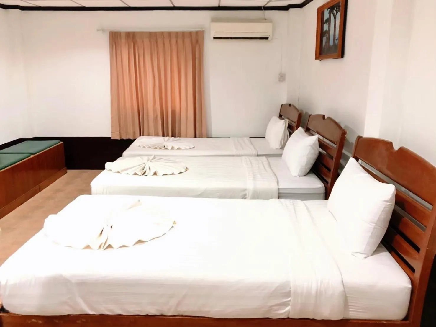 Bed in Golden Bee PhiPhi