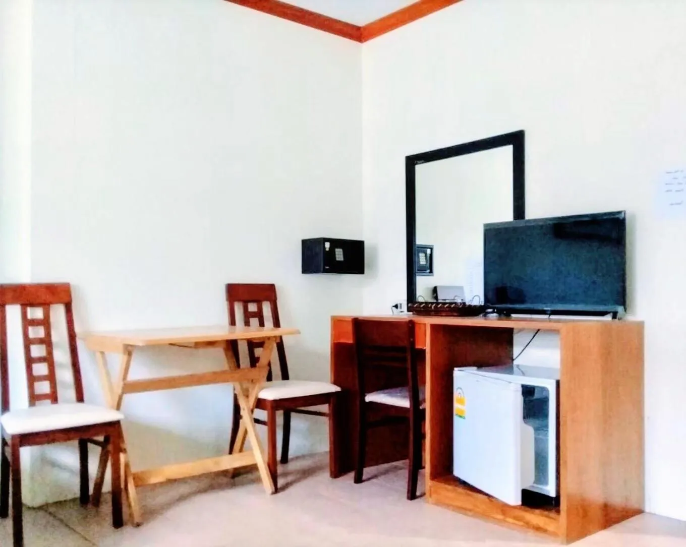 TV and multimedia in Golden Bee PhiPhi