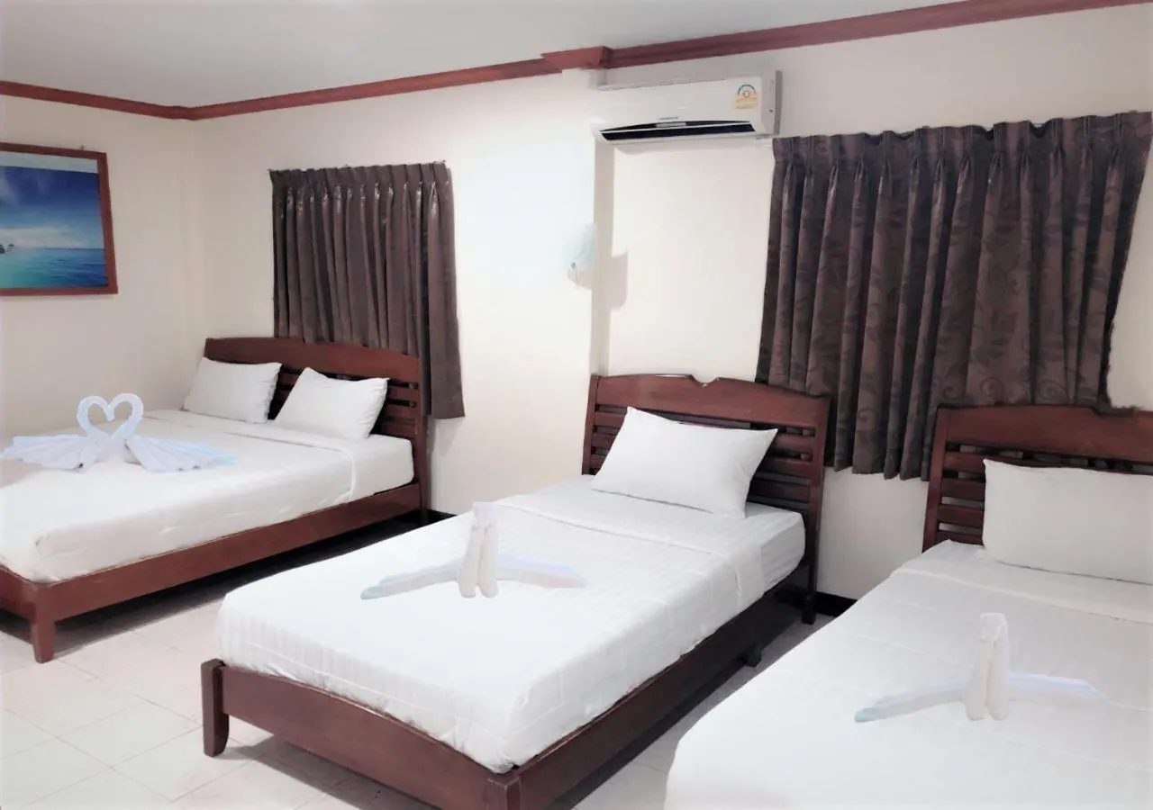 Bed in Golden Bee PhiPhi