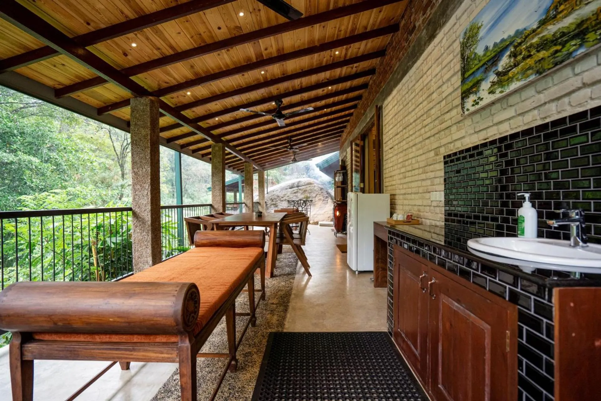 Day in Arsulana Eco Lodge & Spa