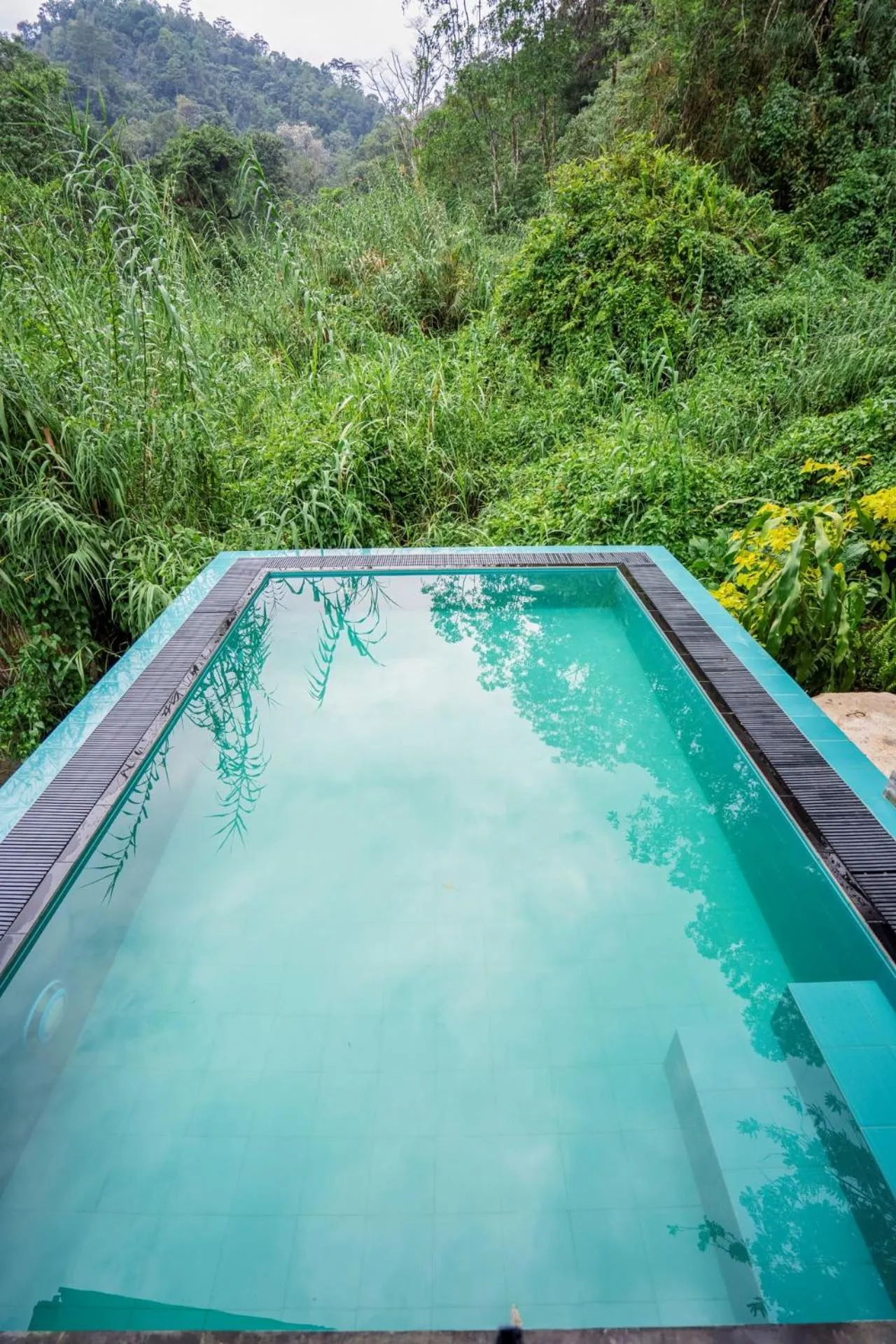 Day in Arsulana Eco Lodge & Spa