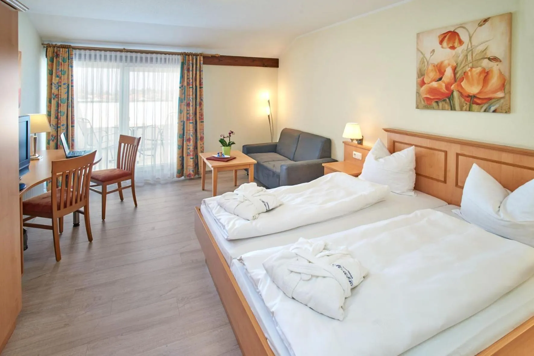 Photo of the whole room, Bed in Apparthotel Minerva Diana Octavia