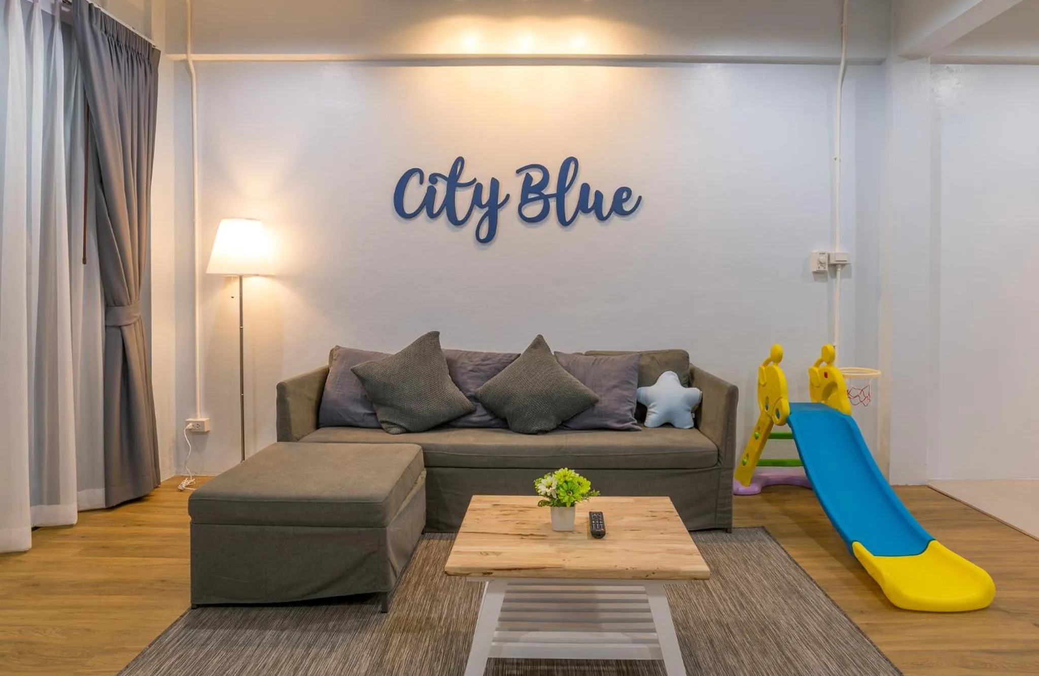 Living room in Otter House