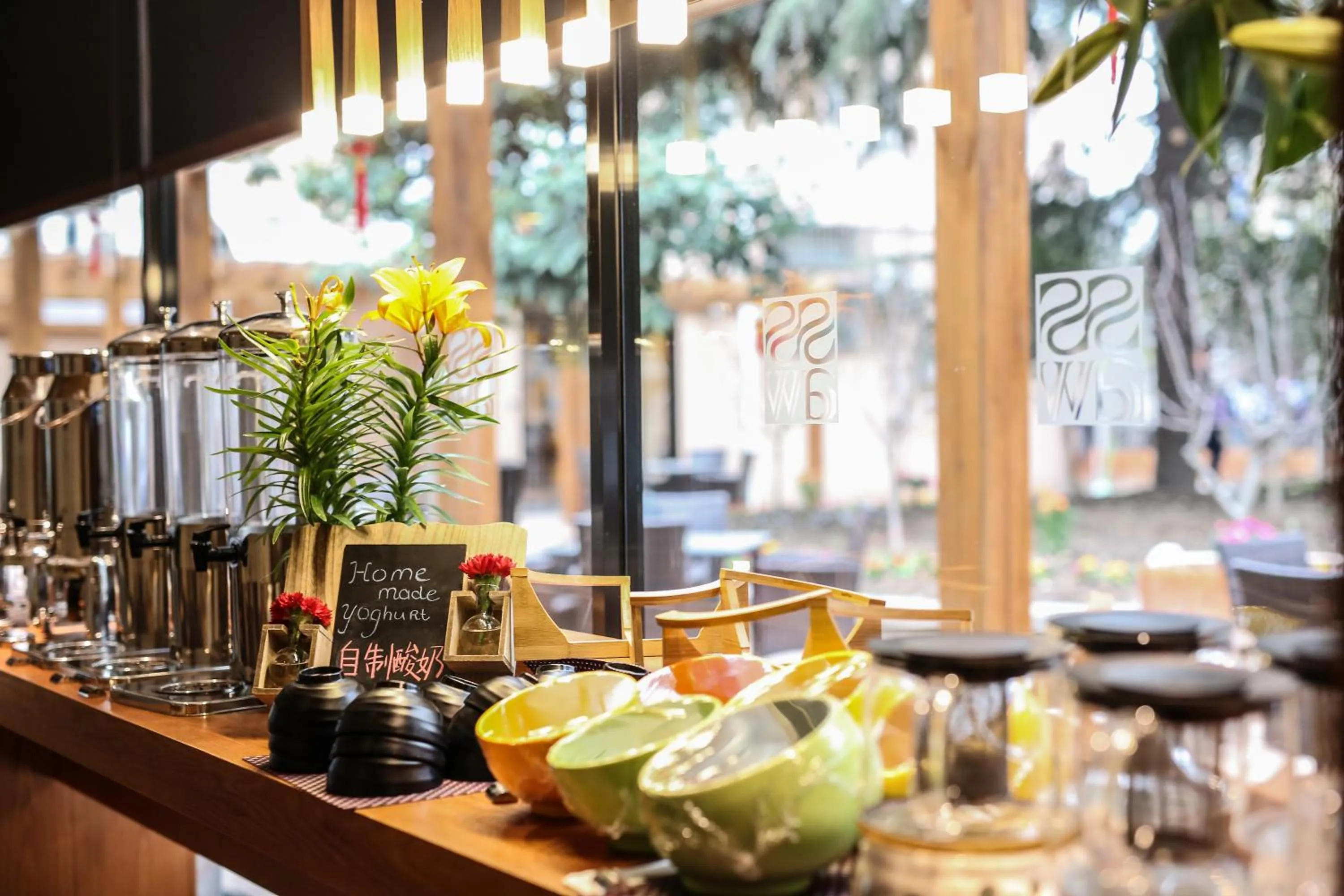 Drinks in SSAW Boutique Hotel Shanghai Yilin