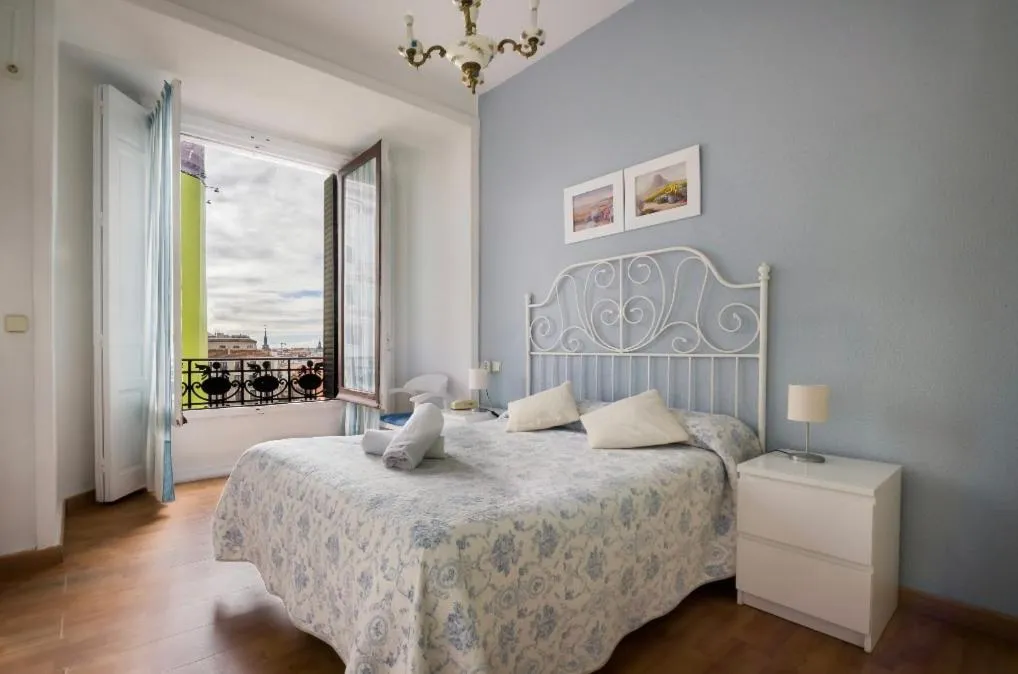 Hostal Valencia Madrid