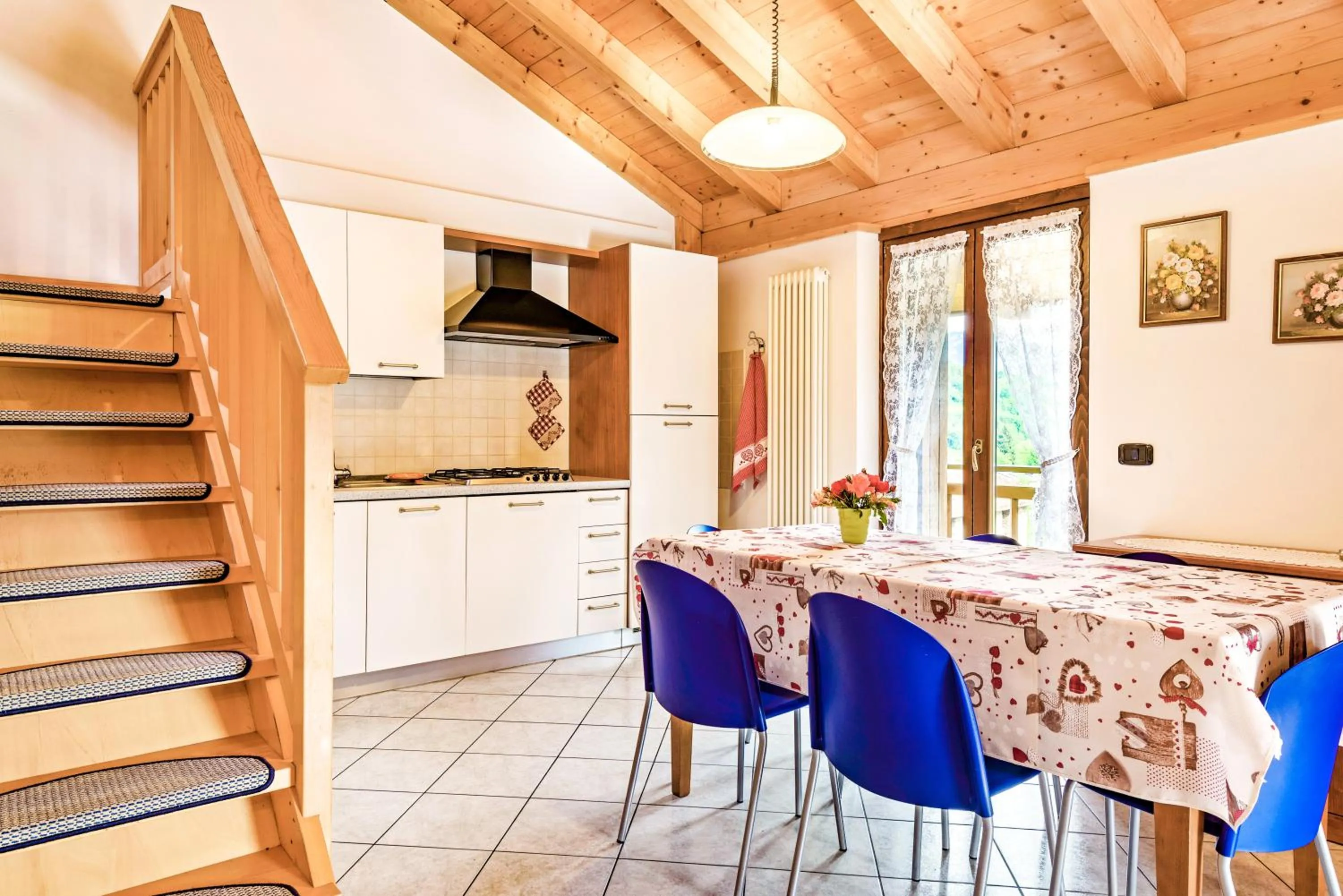 Kitchen or kitchenette in Casa Elena