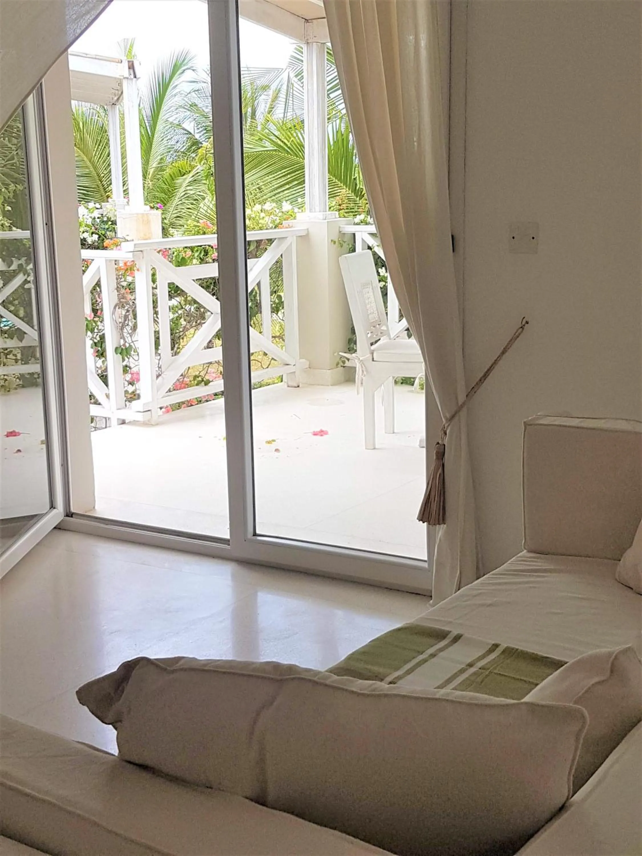 Patio, Bed in Life Resort St. Thomas Royal Palm