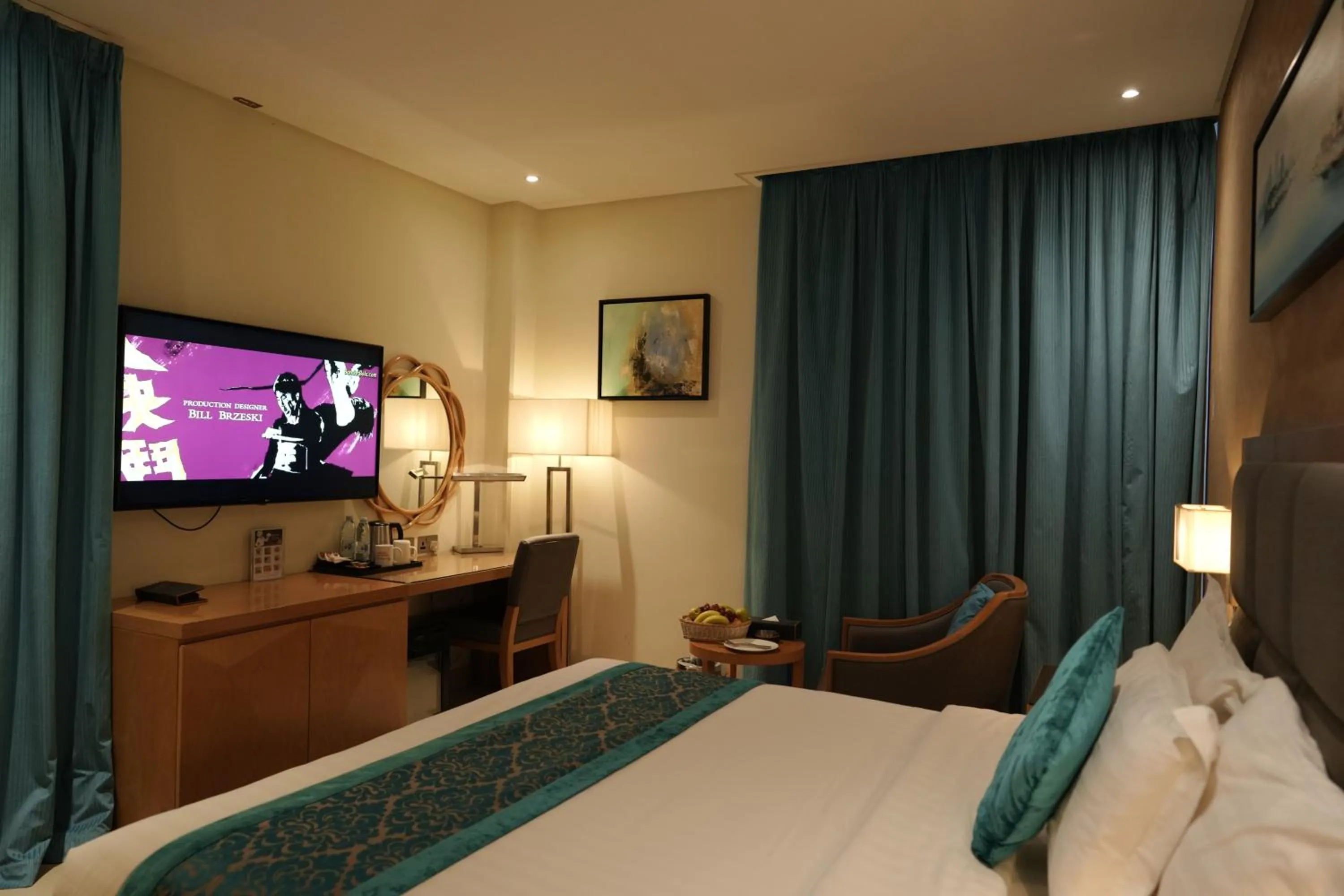 TV and multimedia, Bed in Meshal Hotel