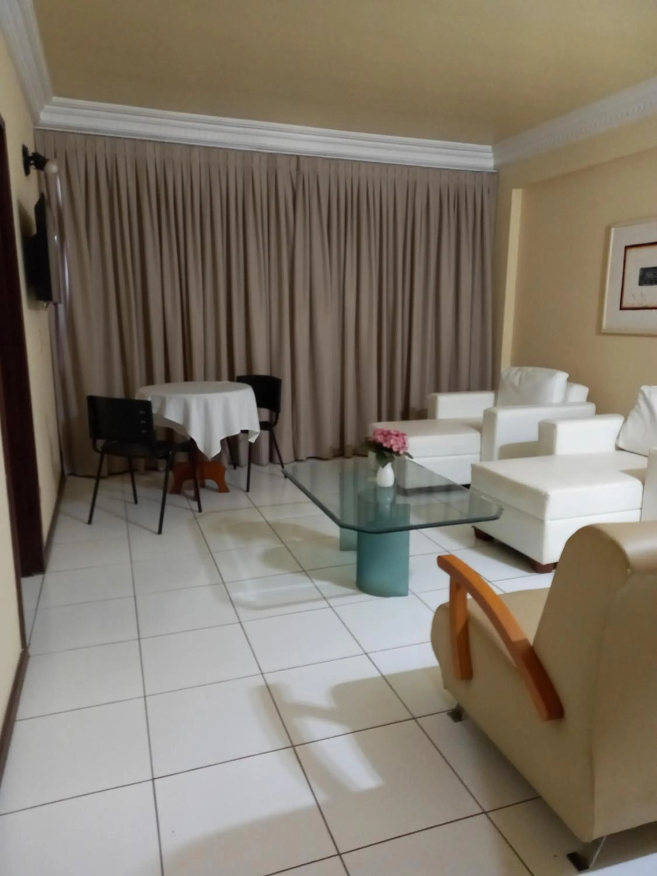 Living room in Posseidon Hotel