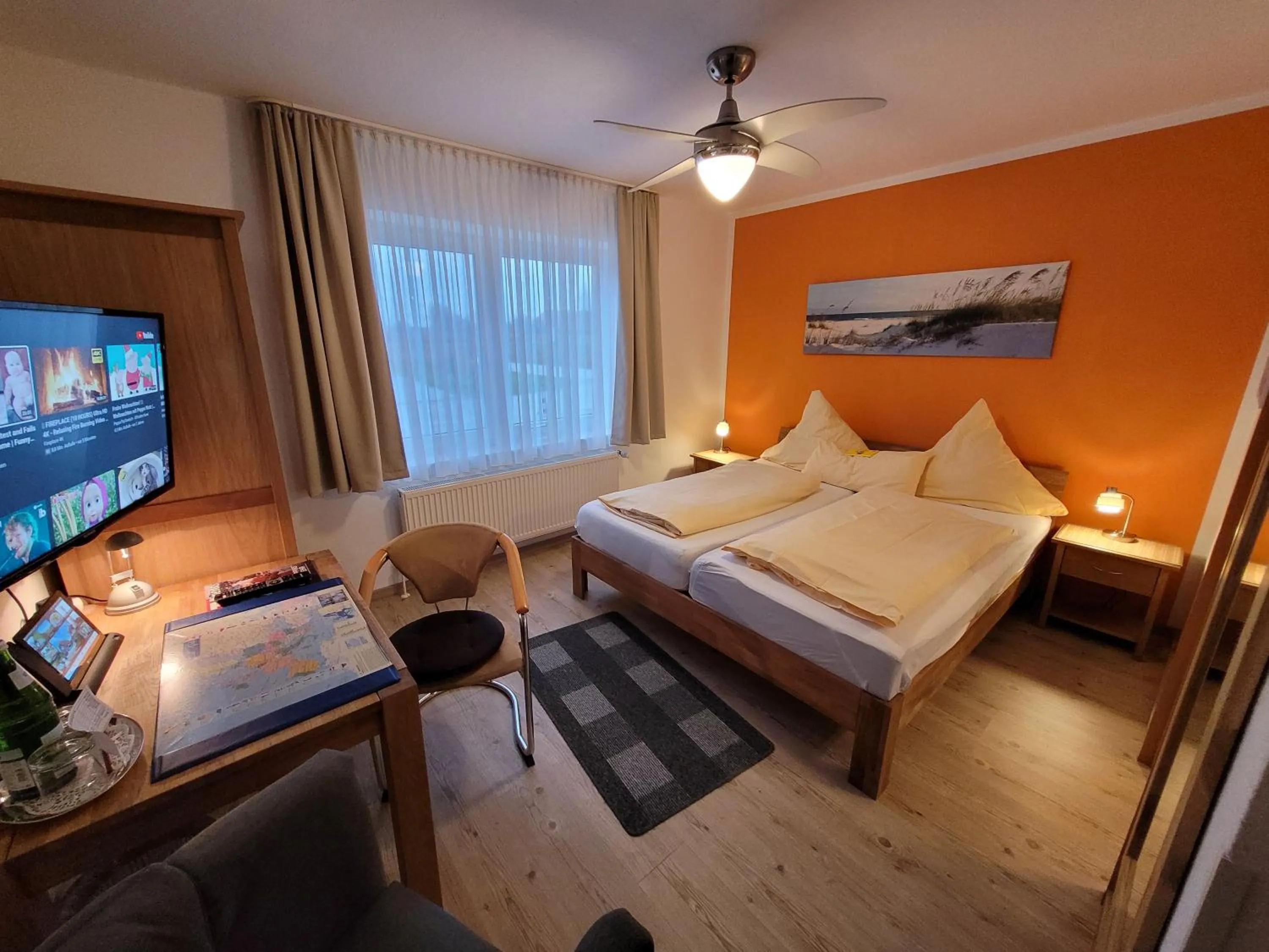 Photo of the whole room, Bed in Naturwert Hotel Garni Ursula