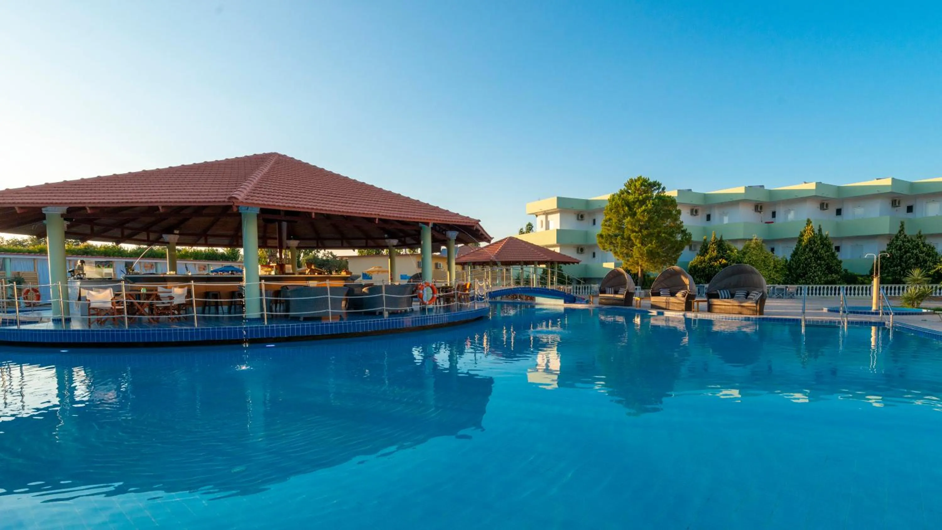 Property building in Fantasy Hotel