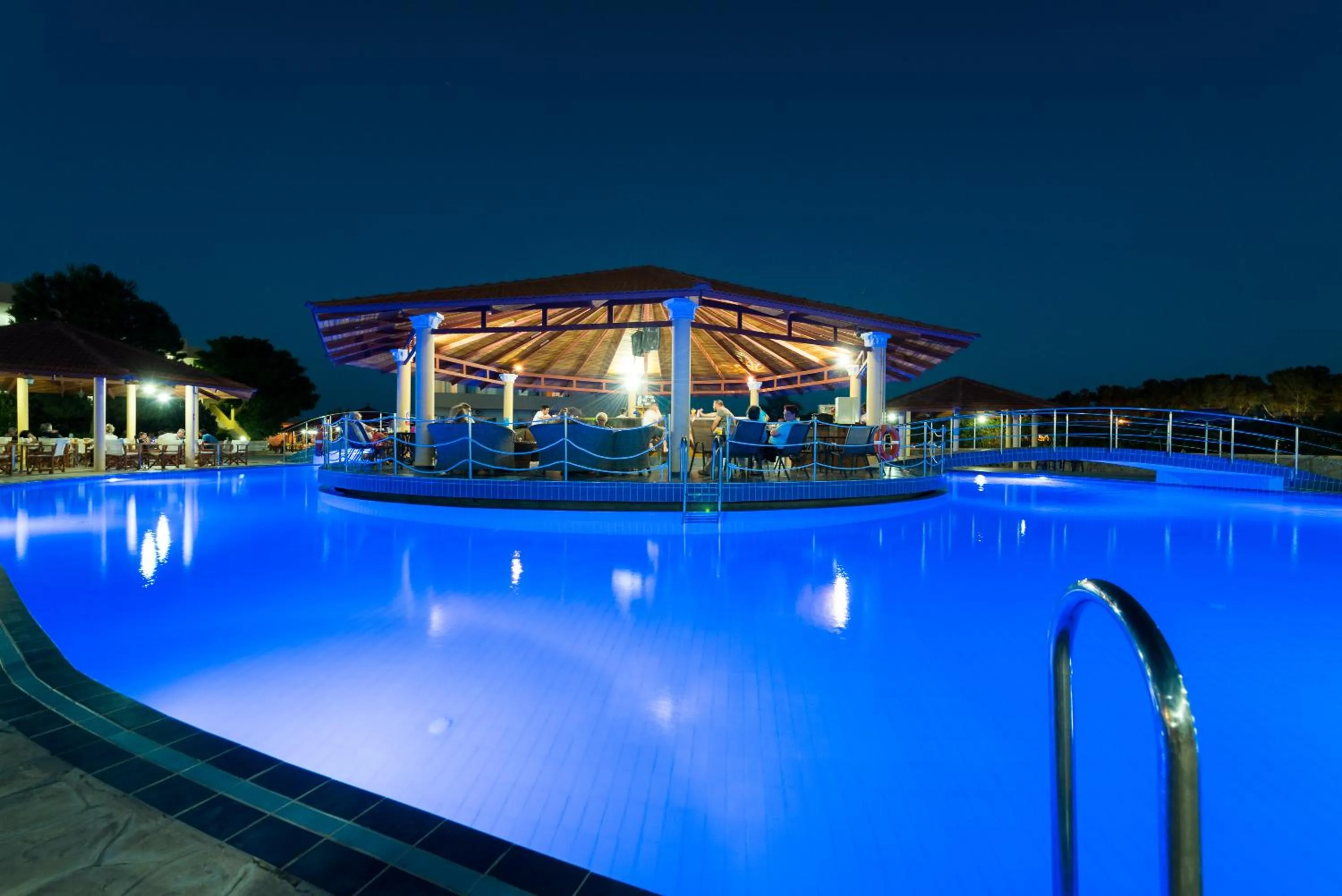 Property building in Fantasy Hotel