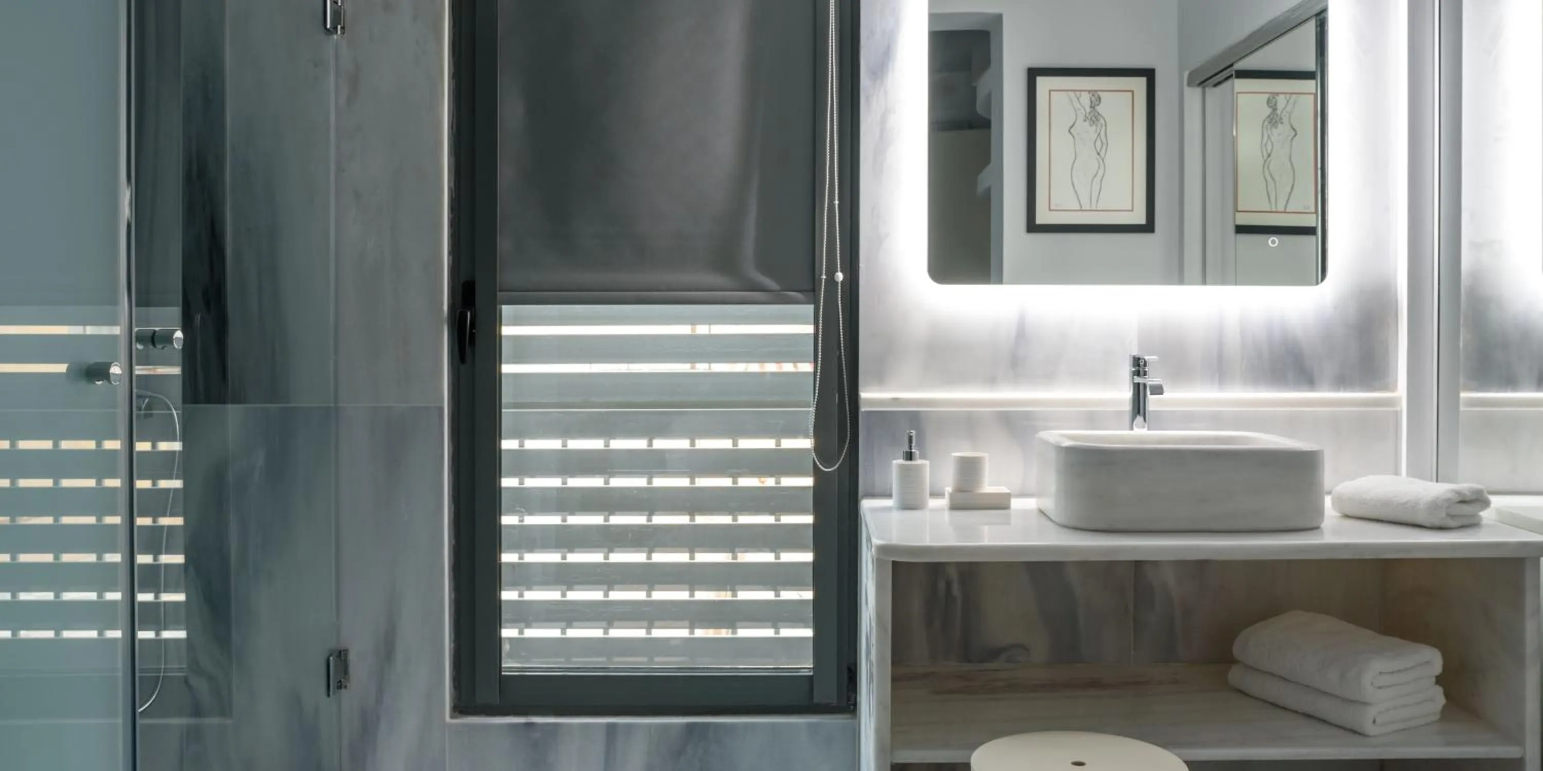 Bathroom in Fos Residential Apartments