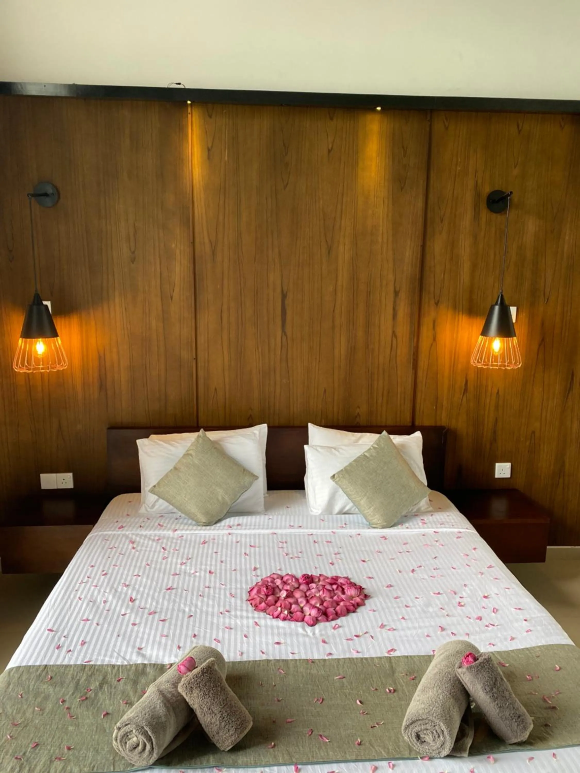 Bed in Subaseth Villa