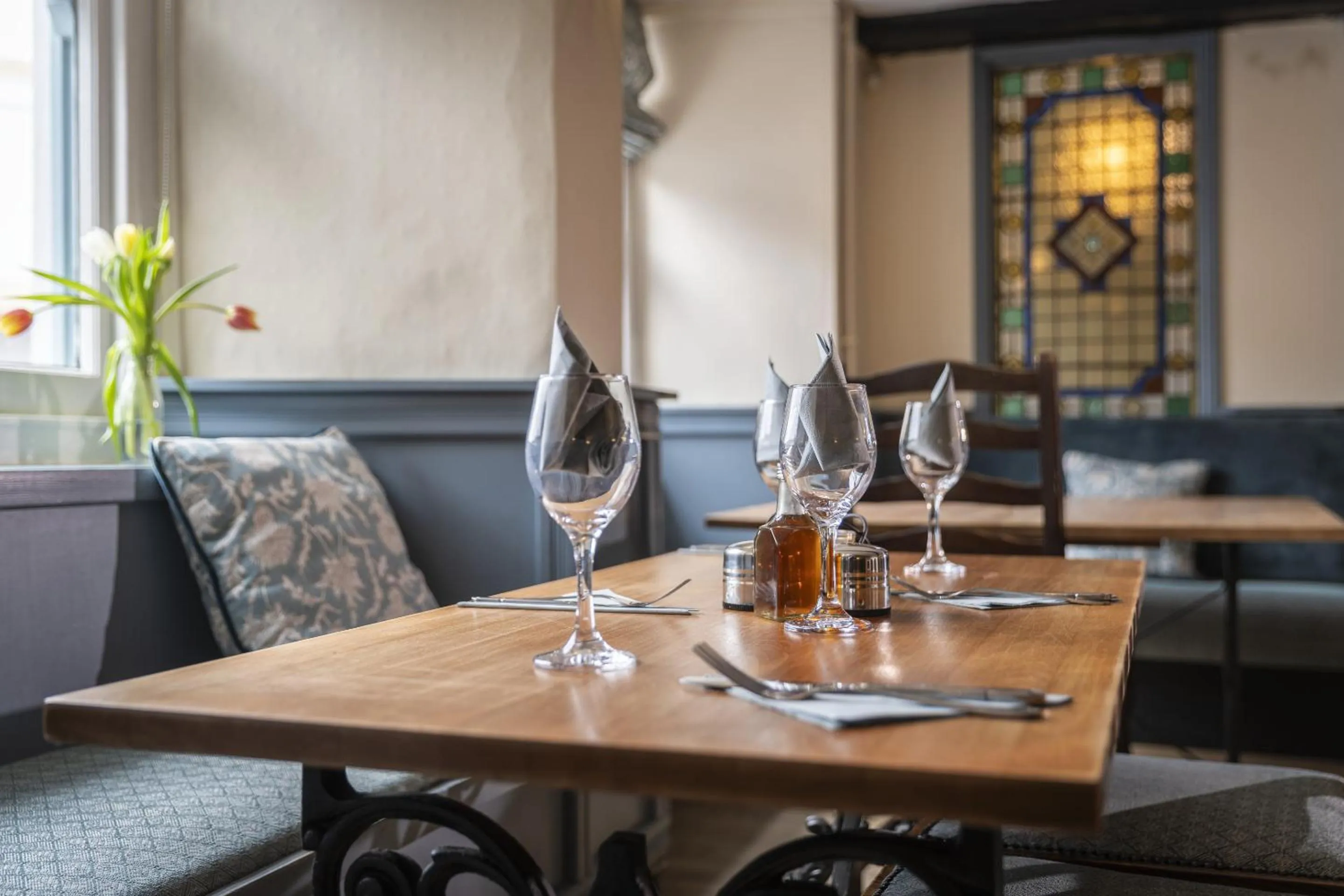 Dining area in The Cromwell Arms Inn