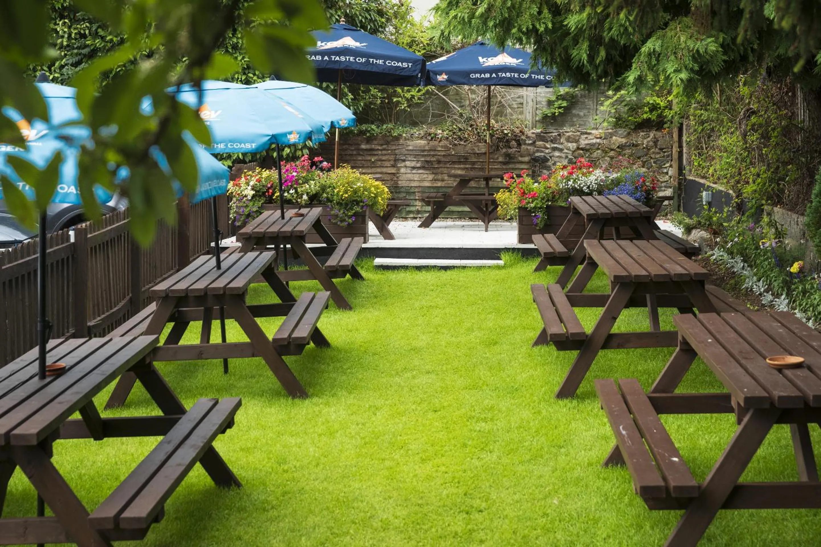 Property building in The Cromwell Arms Inn