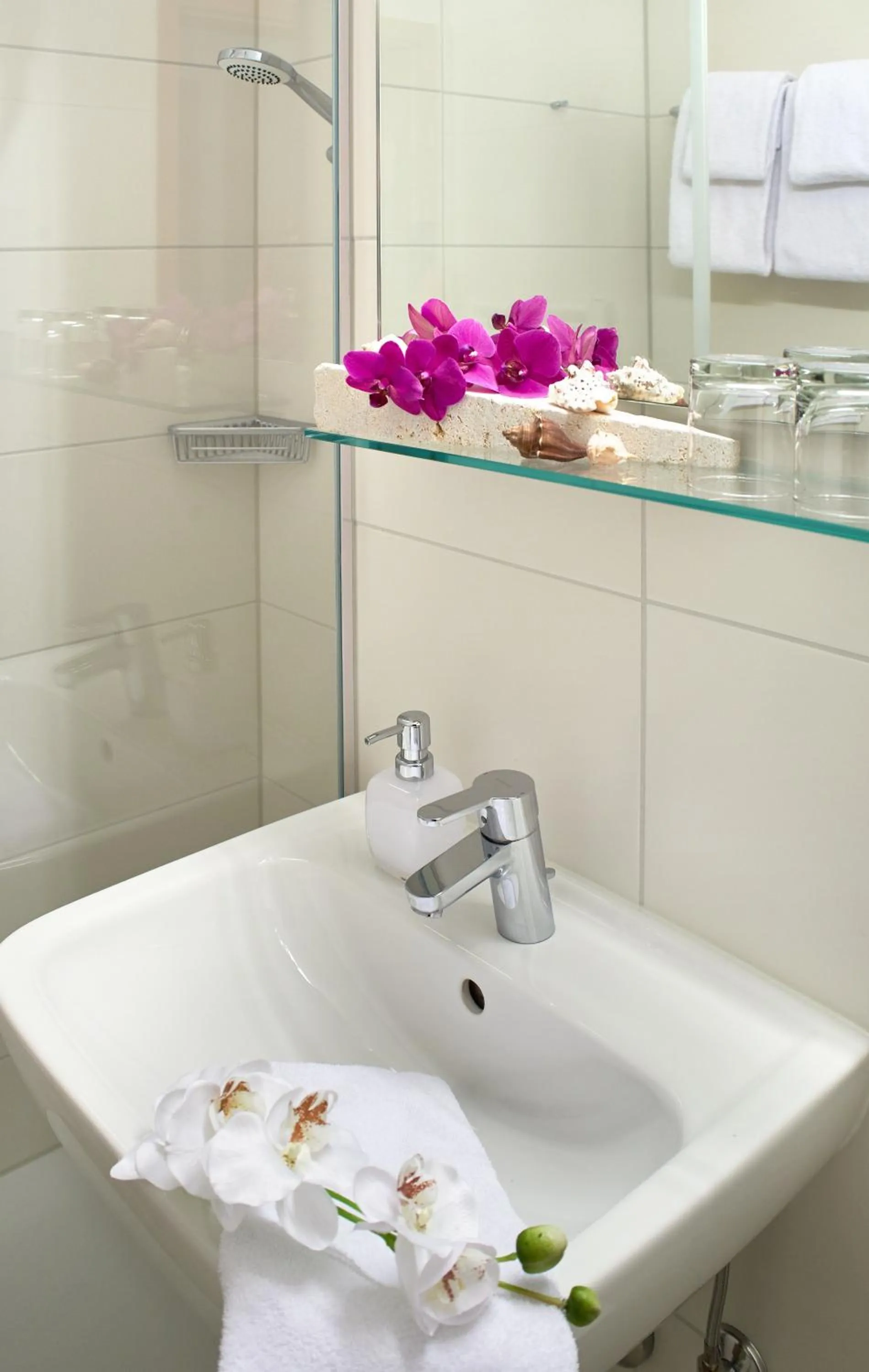 Photo of the whole room in Hotel Sonnenhof