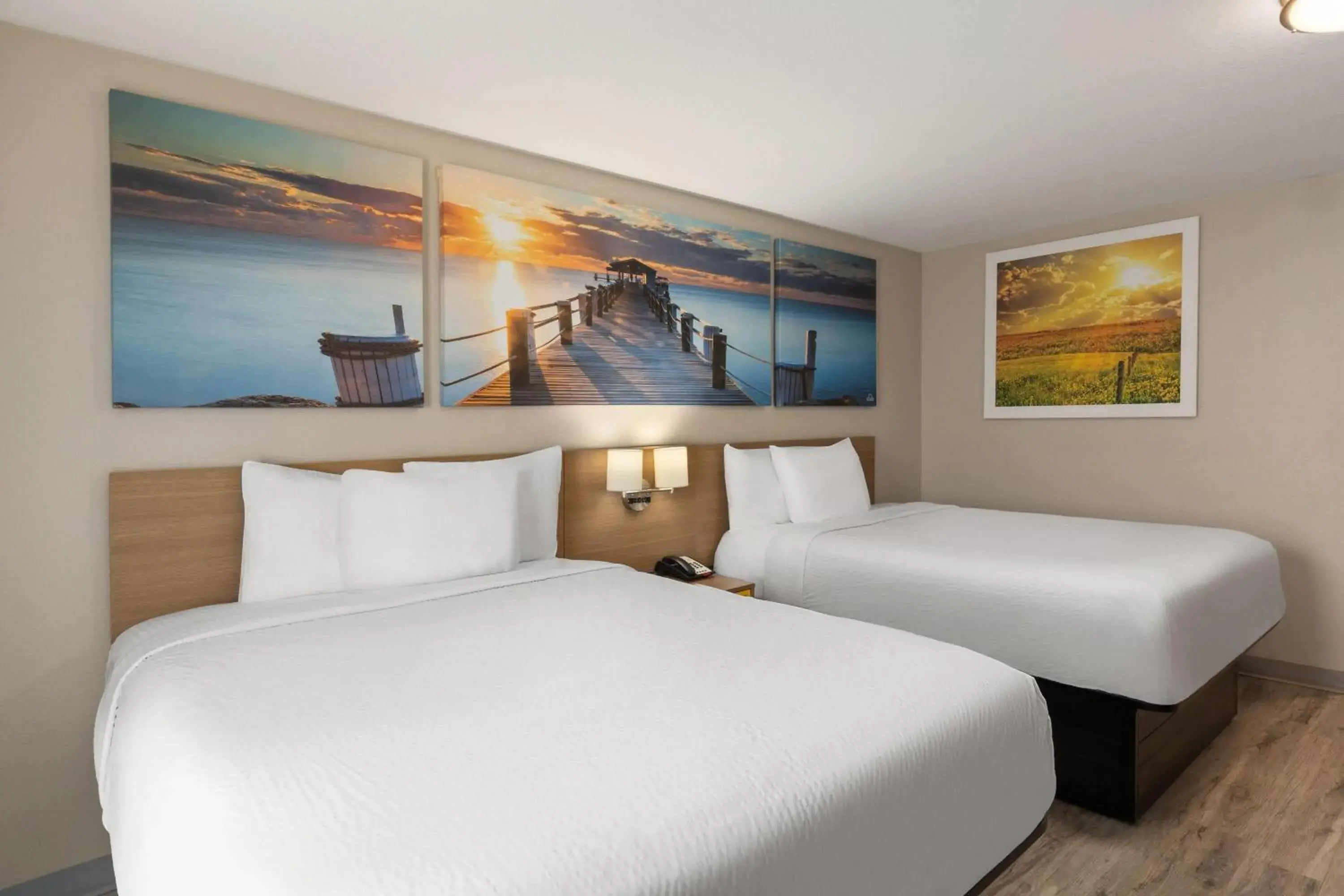 Queen Room with Two Queen Beds - Mobility Access/Non-Smoking in Days Inn by Wyndham Lincoln Queen Room with Two Queen Beds - Mobility Access/Non-Smoking in Days Inn by Wyndham Lincoln