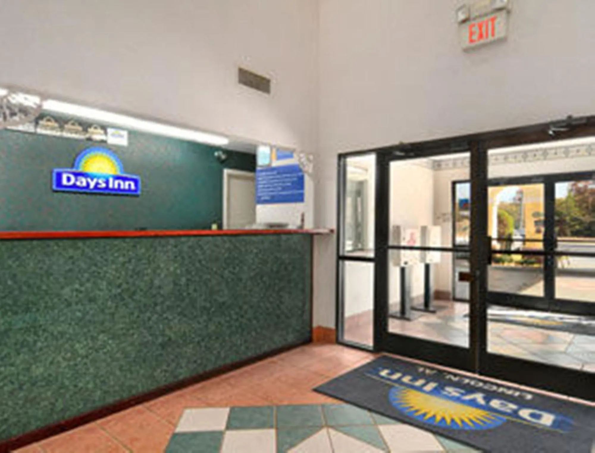 Lobby or reception in Days Inn by Wyndham Lincoln