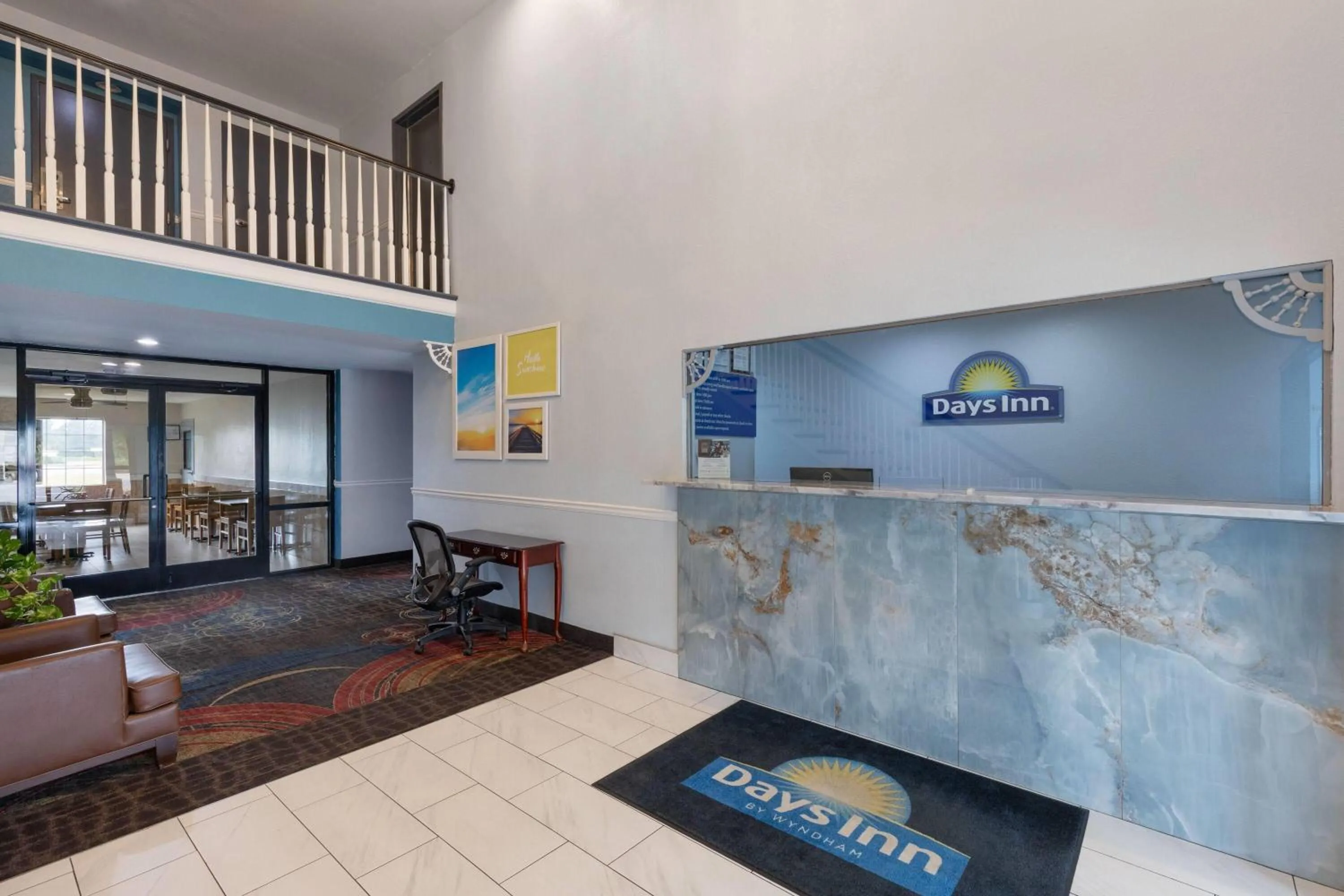 Lobby or reception in Days Inn by Wyndham Lincoln