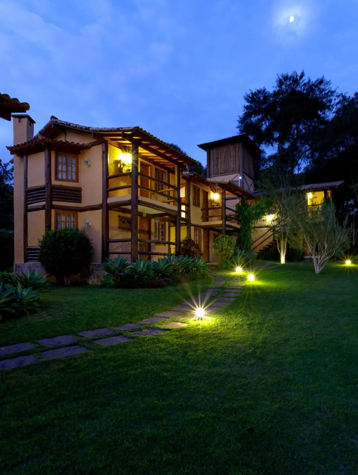 Property building in Pousada Cantagalo