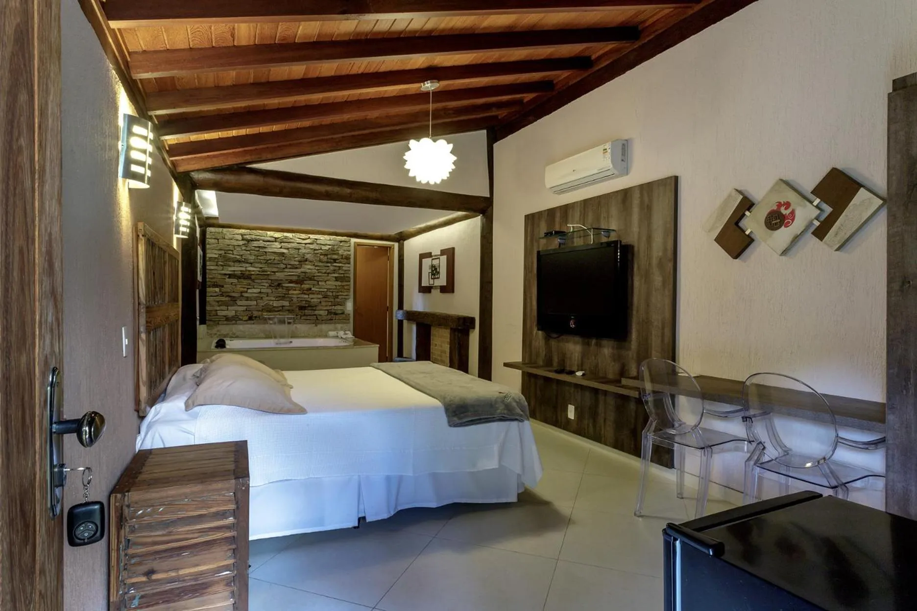 Photo of the whole room, Bed in Pousada Cantagalo
