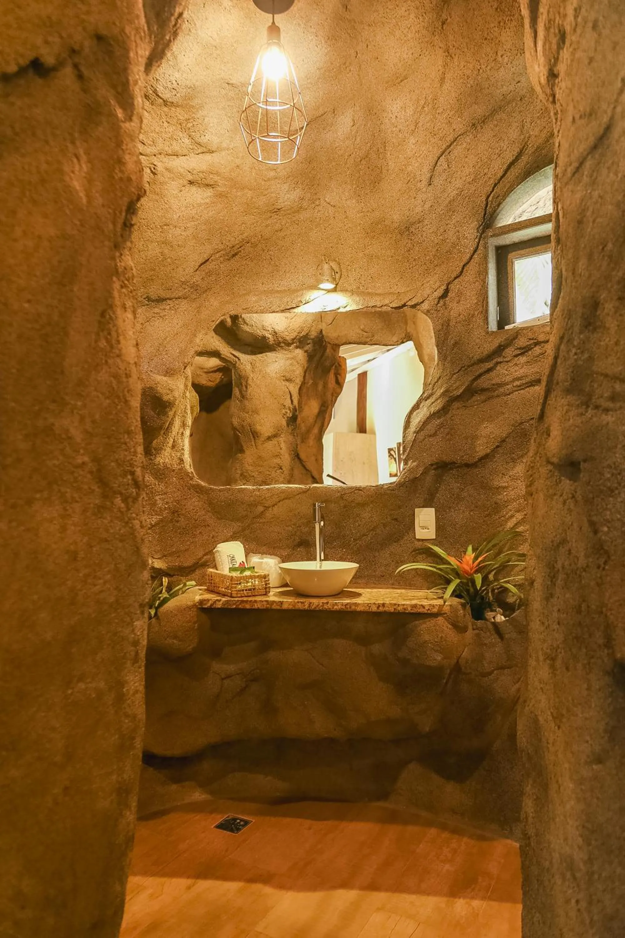 Bathroom in Pousada Cantagalo