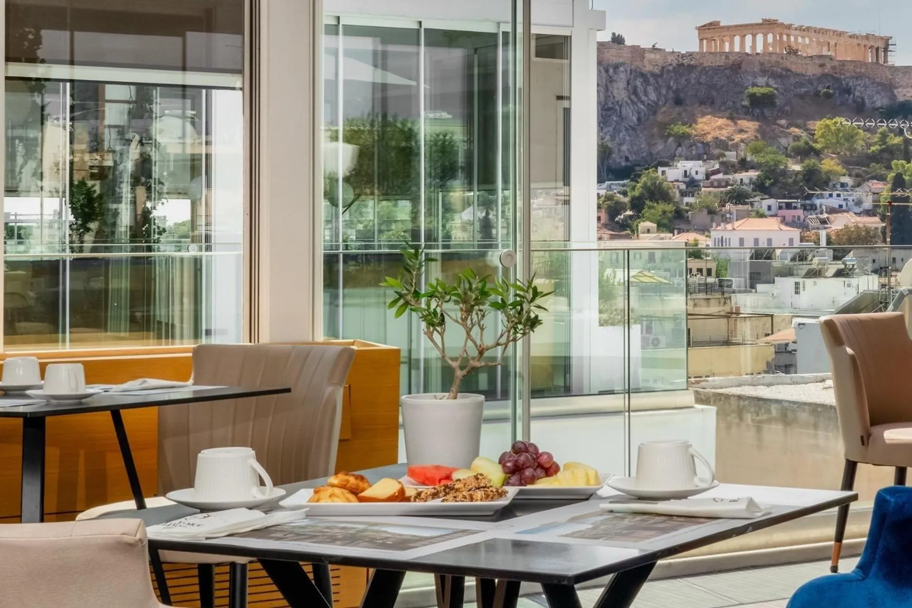Breakfast in Elia Ermou Athens Hotel