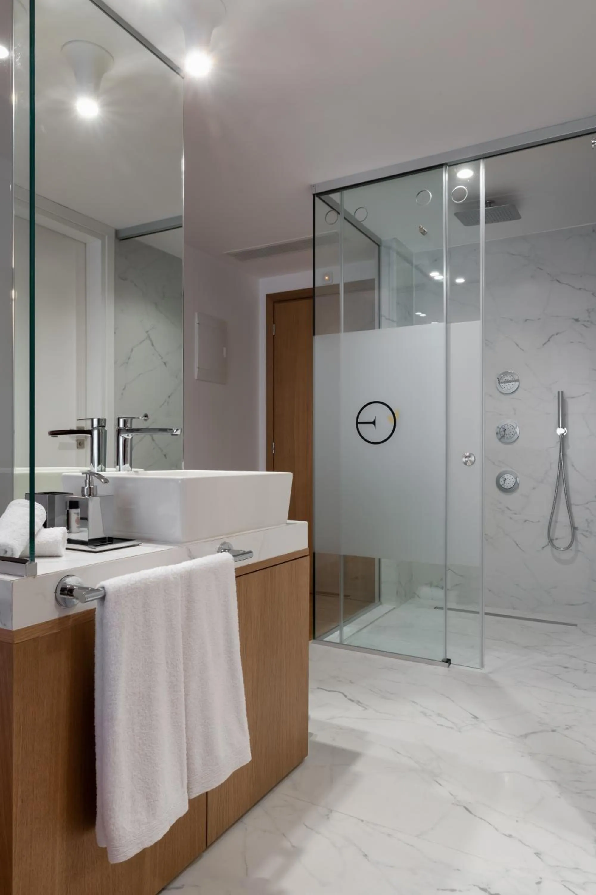 Bathroom in Elia Ermou Athens Hotel