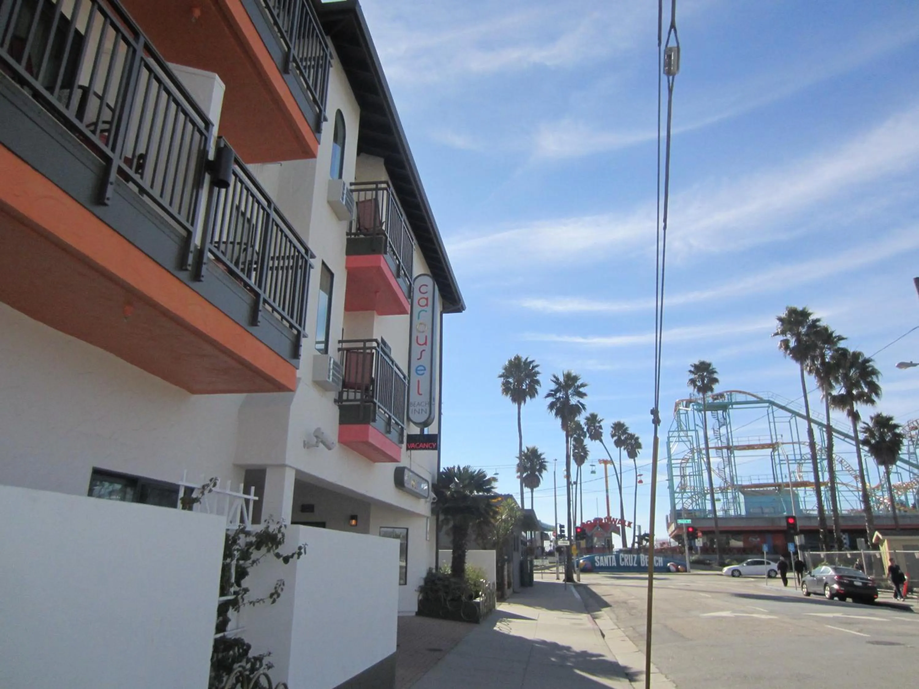 Carousel Beach Inn