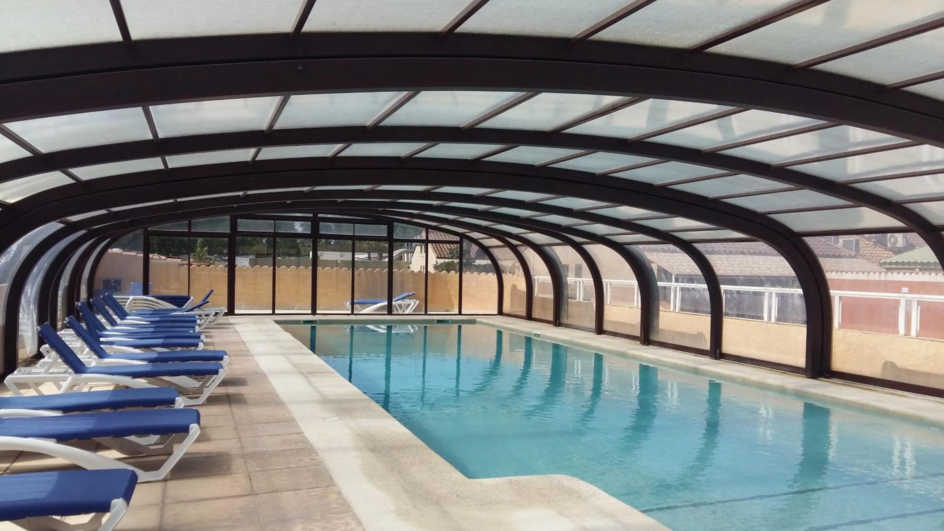 Swimming pool in Hotel Myriam Vias Plage