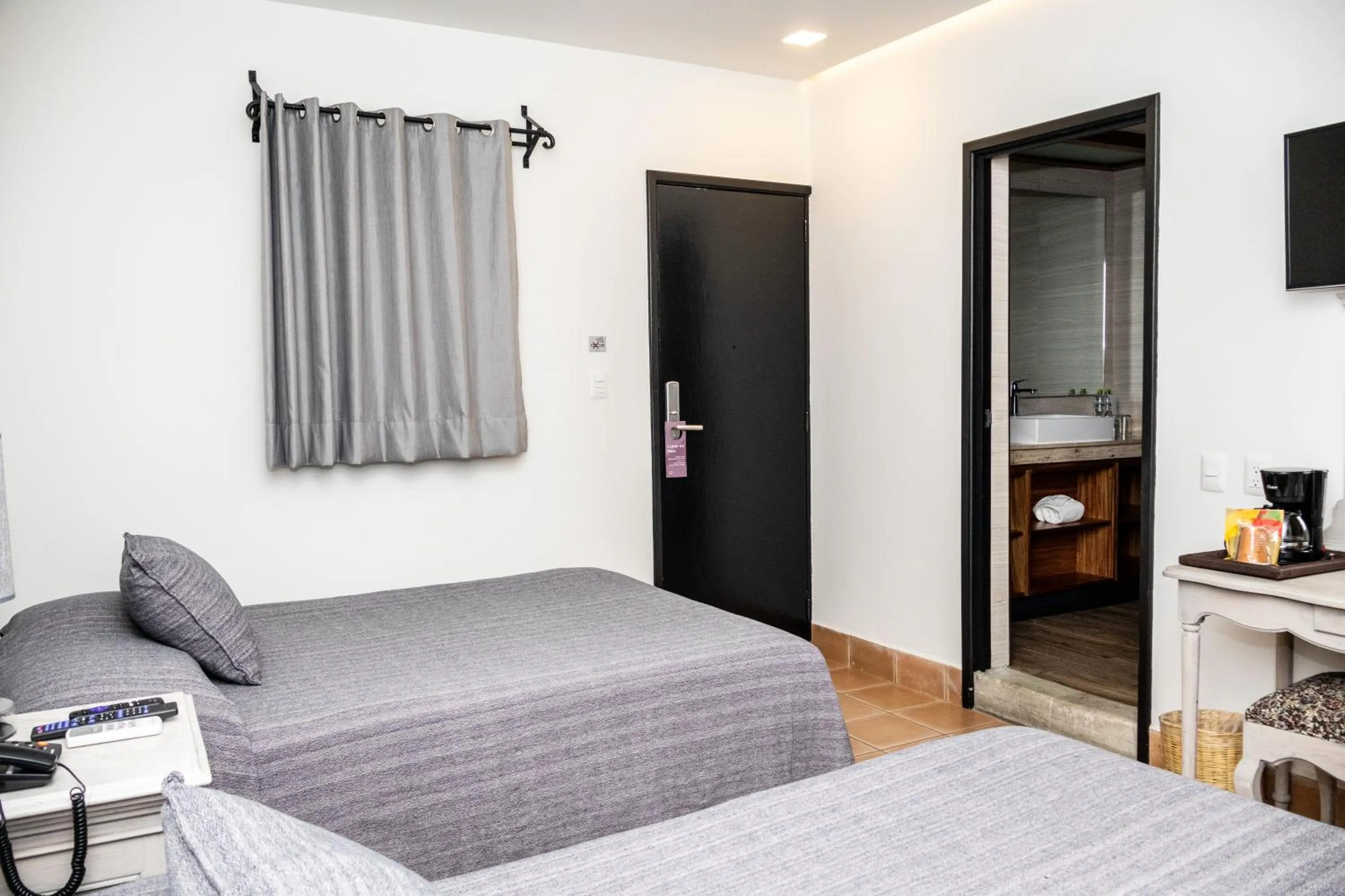 Photo of the whole room, Bed in Hotel Boutique Naura Centro