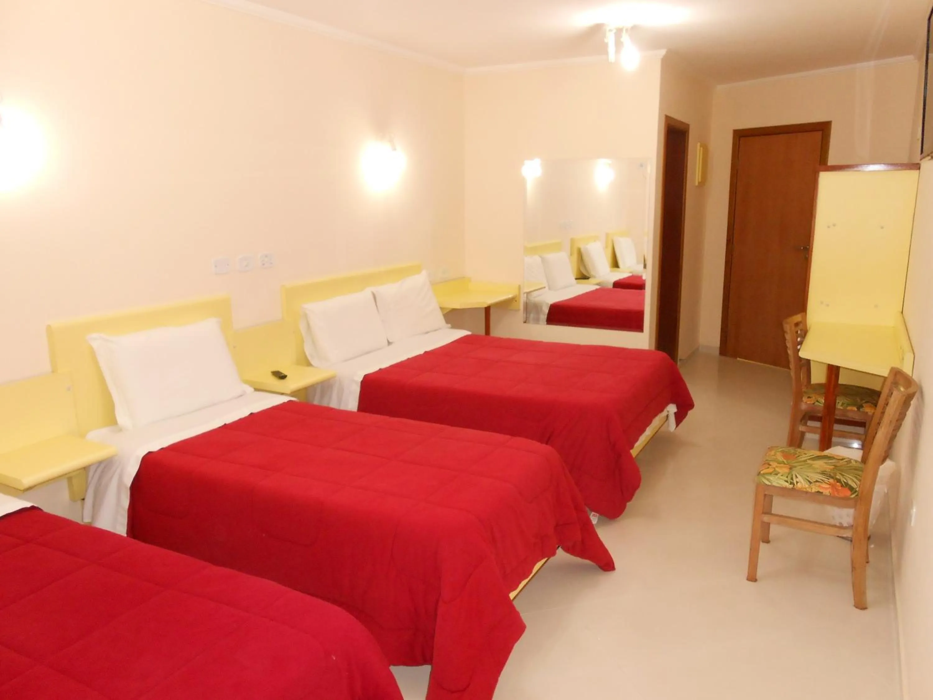 Bedroom, Bed in Hotel Canto da Riviera